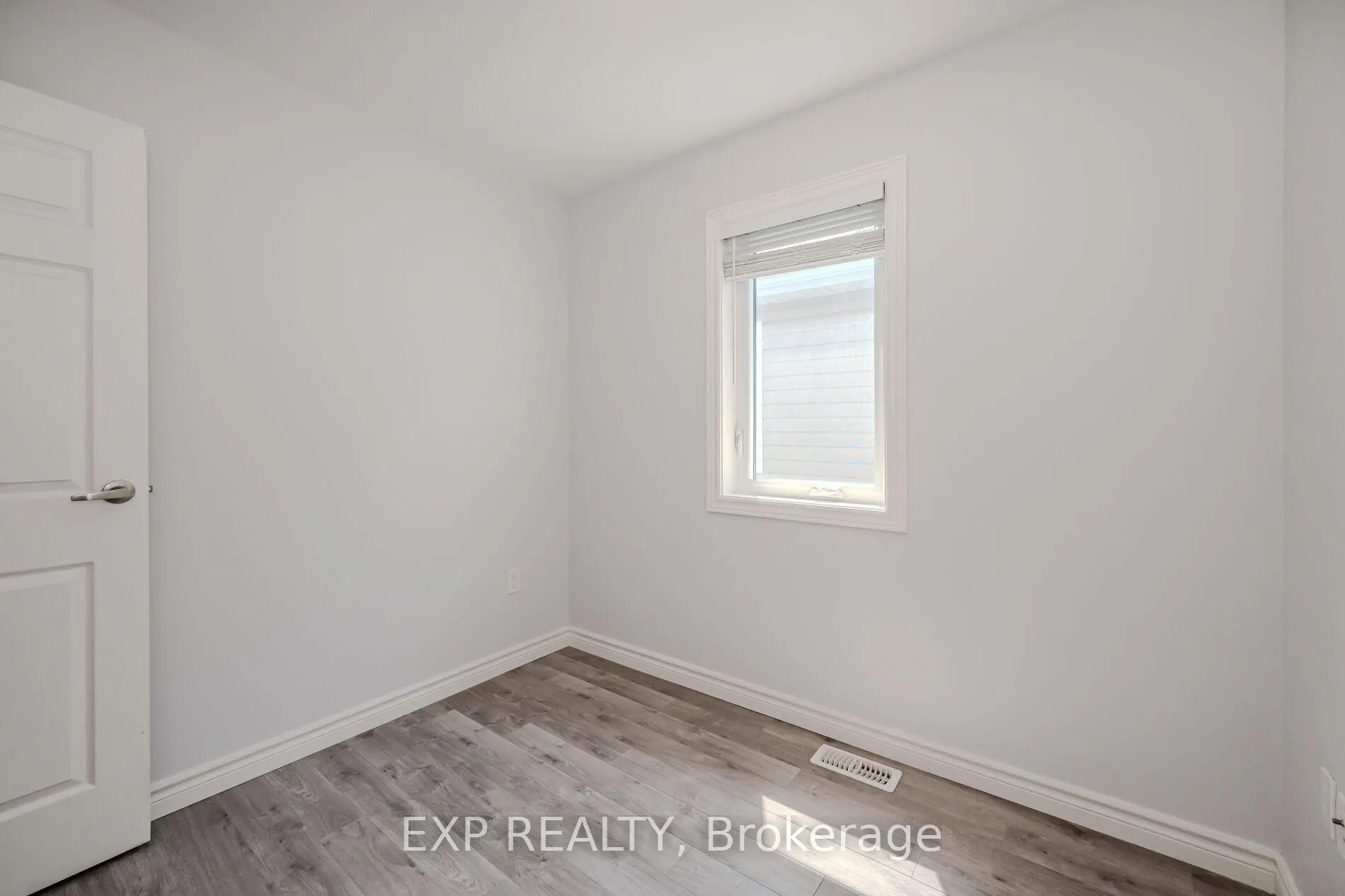 Photo 30 of Unit UPPER, 10B Lloyd Street, St. Catharines, Western Hill — HOMEH