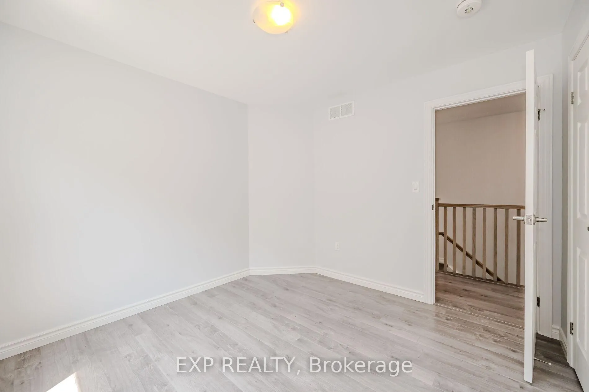 Photo 33 of Unit UPPER, 10B Lloyd Street, St. Catharines, Western Hill — HOMEH