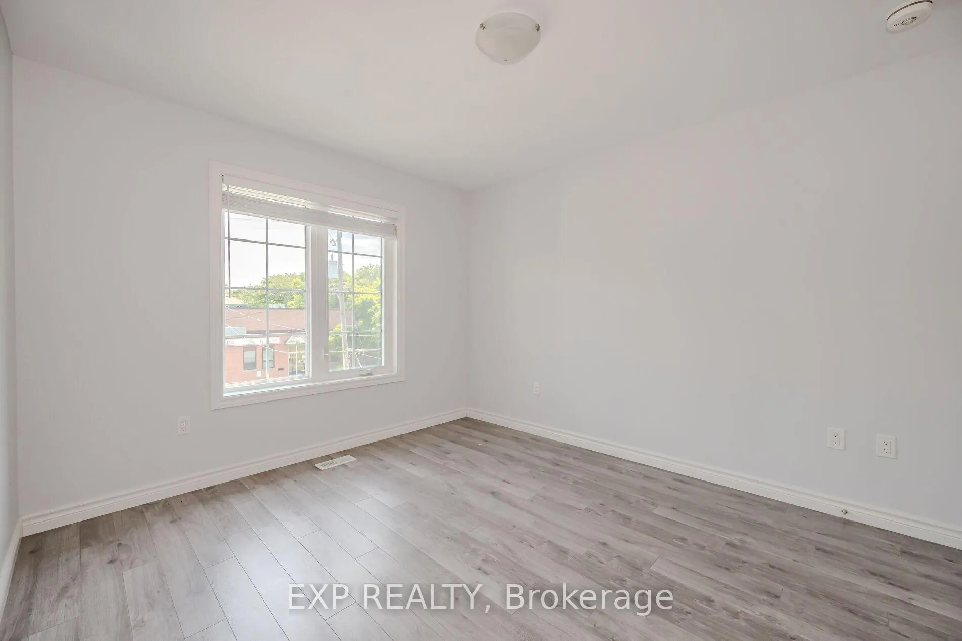 Photo 35 of Unit UPPER, 10B Lloyd Street, St. Catharines, Western Hill — HOMEH