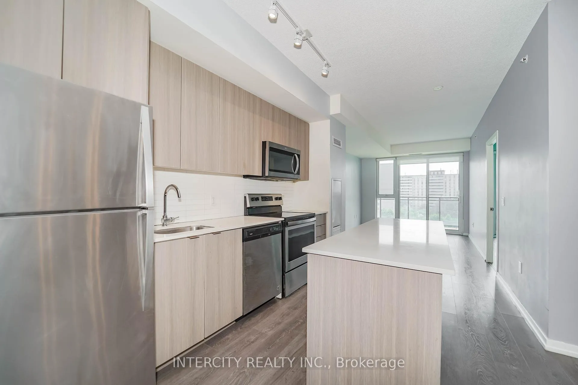 Photo 21 of Unit 611, 3237 Bayview Avenue, North York, Bayview Village — HOMEH