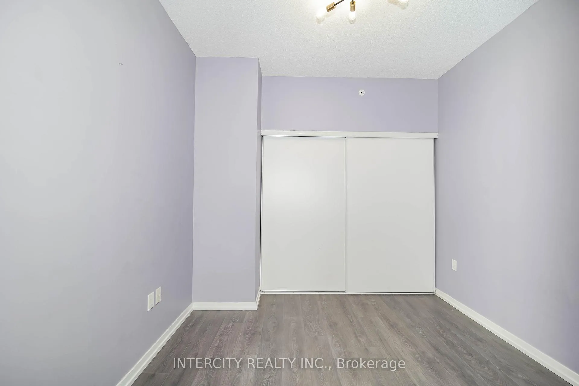 Photo 26 of Unit 611, 3237 Bayview Avenue, North York, Bayview Village — HOMEH