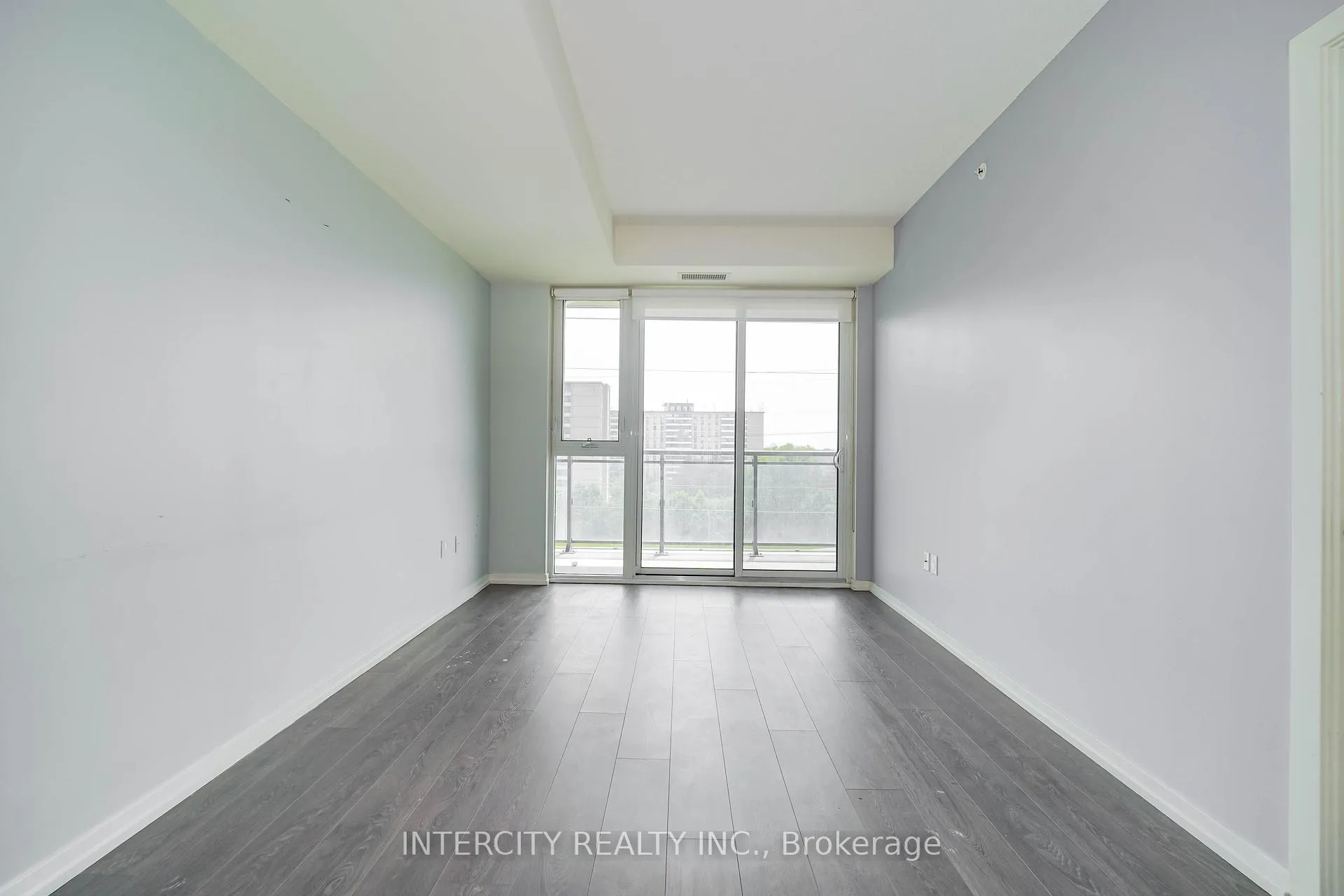 Photo 36 of Unit 611, 3237 Bayview Avenue, North York, Bayview Village — HOMEH