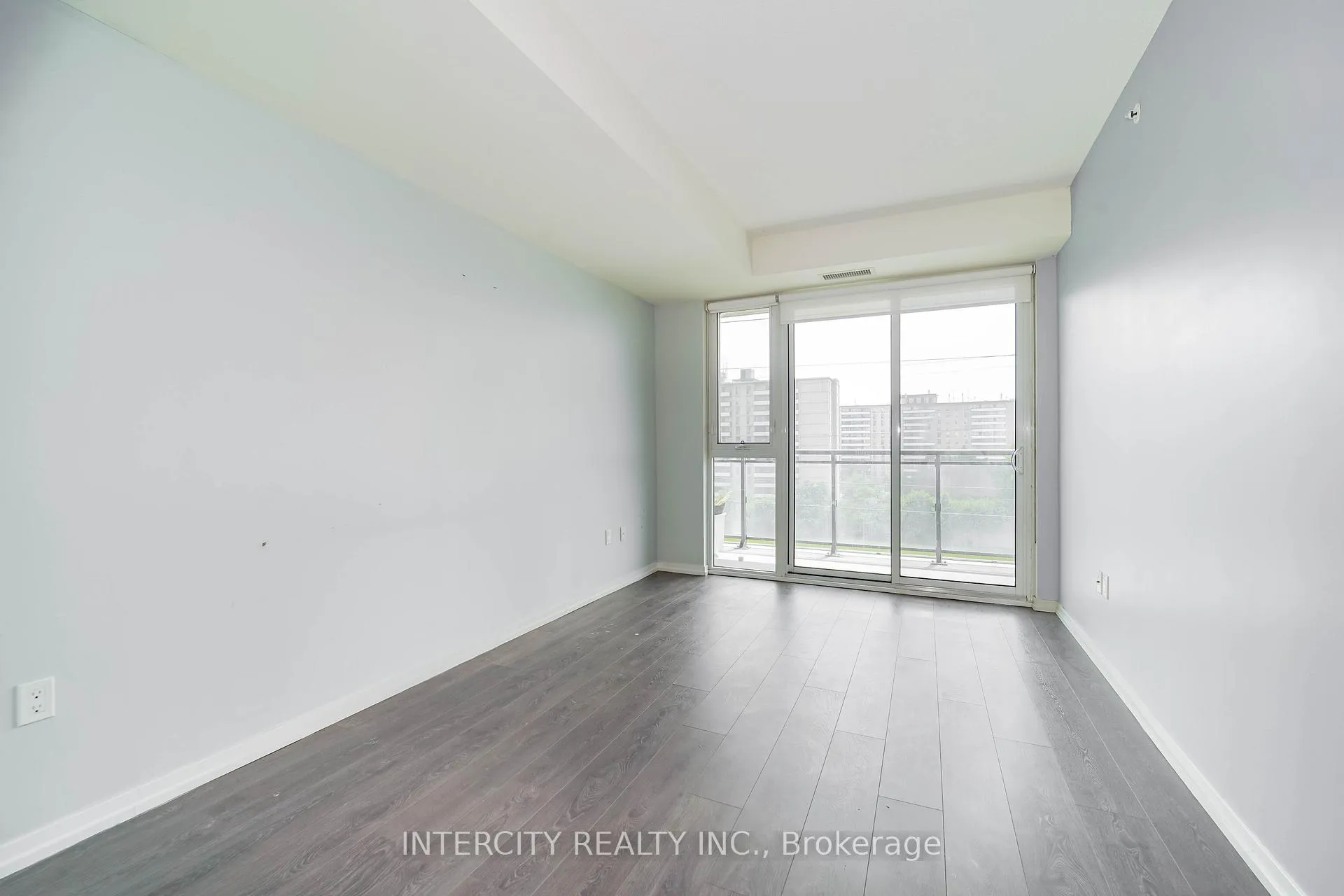 Photo 37 of Unit 611, 3237 Bayview Avenue, North York, Bayview Village — HOMEH
