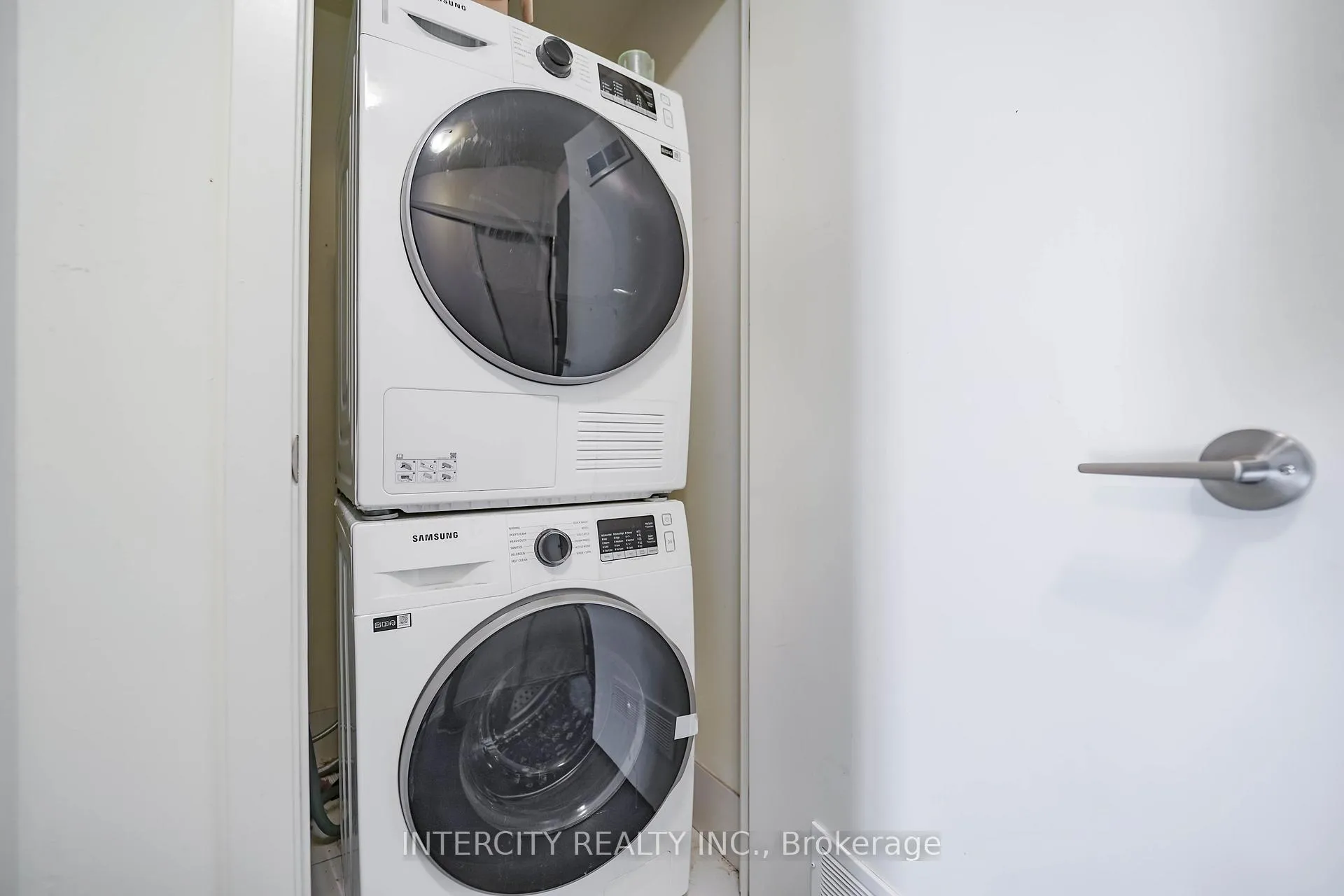 Photo 45 of Unit 611, 3237 Bayview Avenue, North York, Bayview Village — HOMEH
