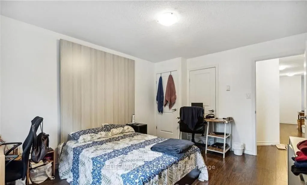 Photo 7 of Unit 2, 262 Patricia Avenue, Kitchener — HOMEH