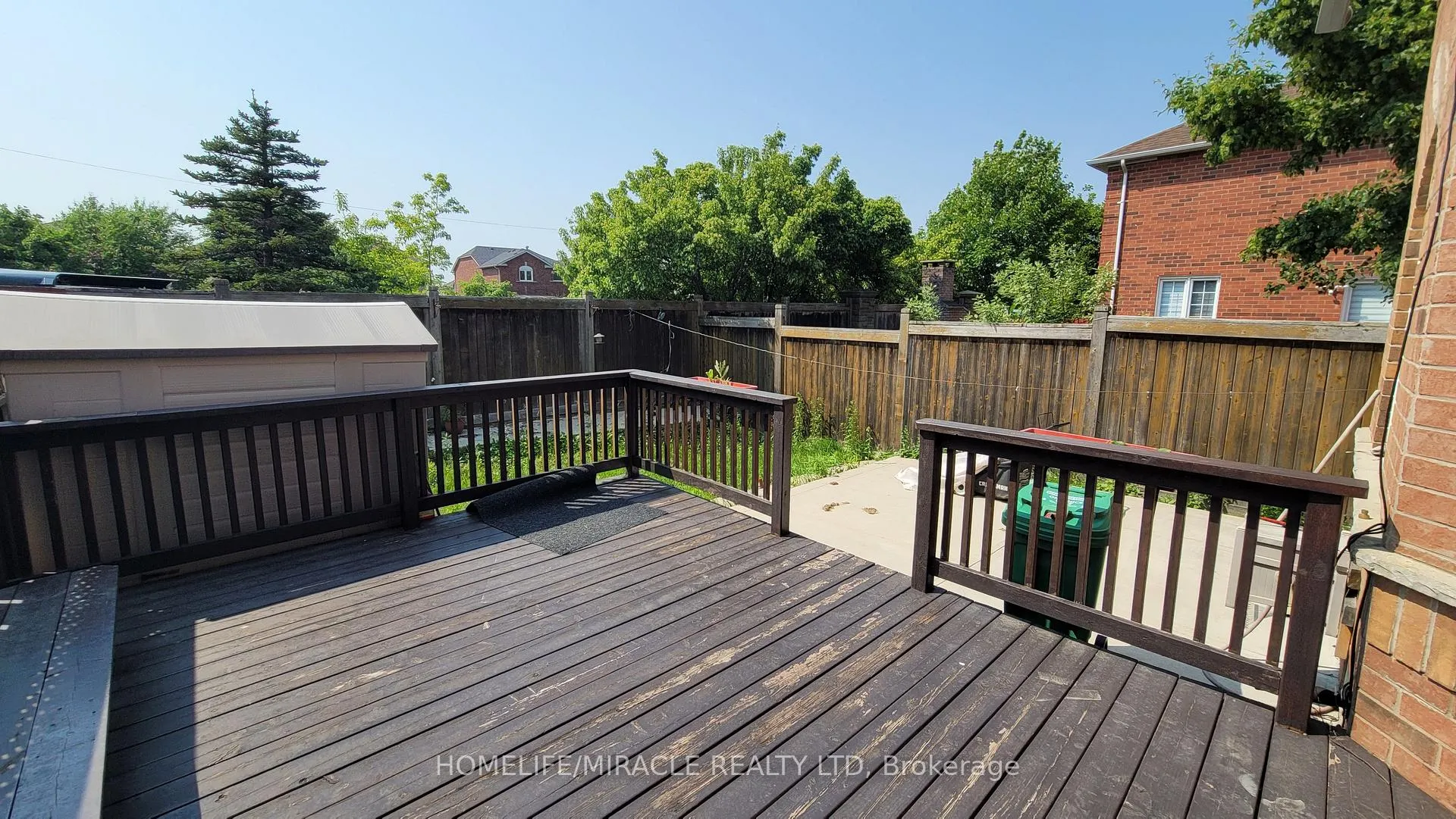 Photo 23 of 144 Sandyshores Drive W, Brampton, Sandringham-Wellington — HOMEH