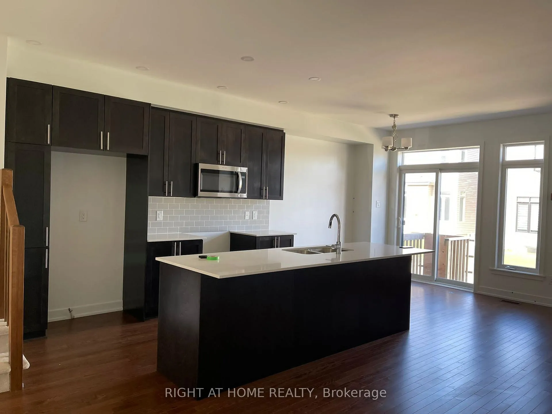 Photo 11 of 640 Rathburn Lane, Ottawa, Leitrim — HOMEH