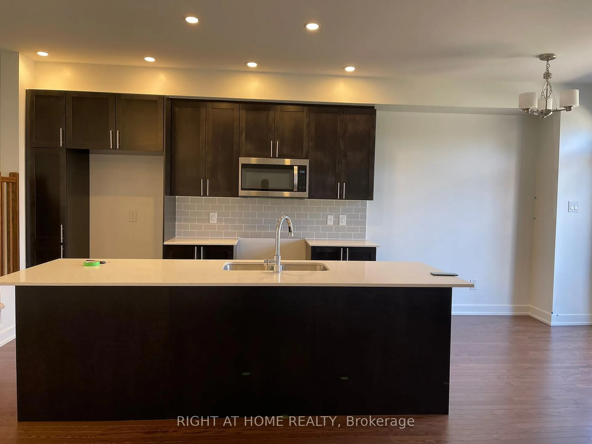 Photo 14 of 640 Rathburn Lane, Ottawa, Leitrim — HOMEH