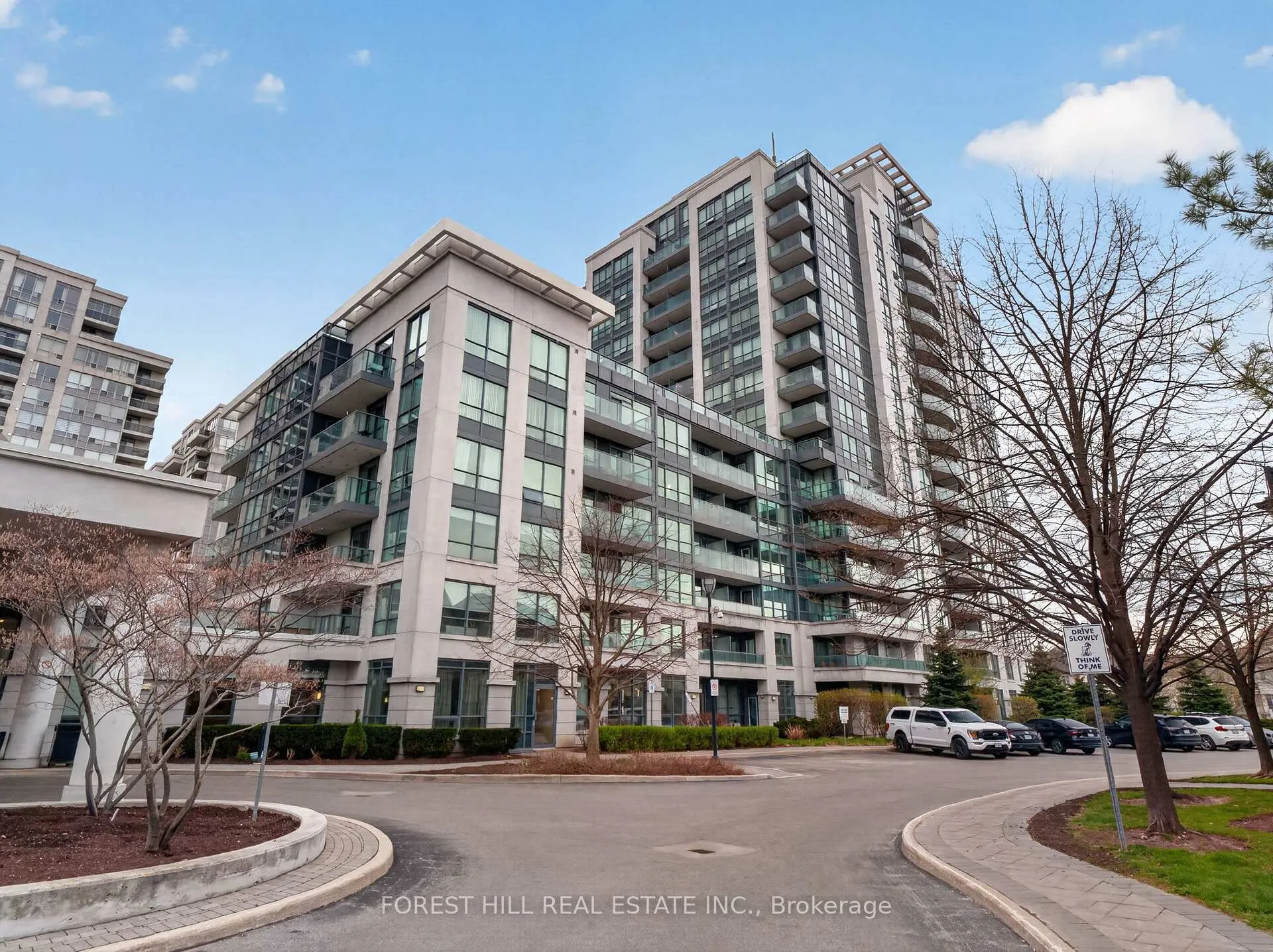 Photo 1 of Unit 210, 30 North Park Road, Vaughan, Beverley Glen — HOMEH