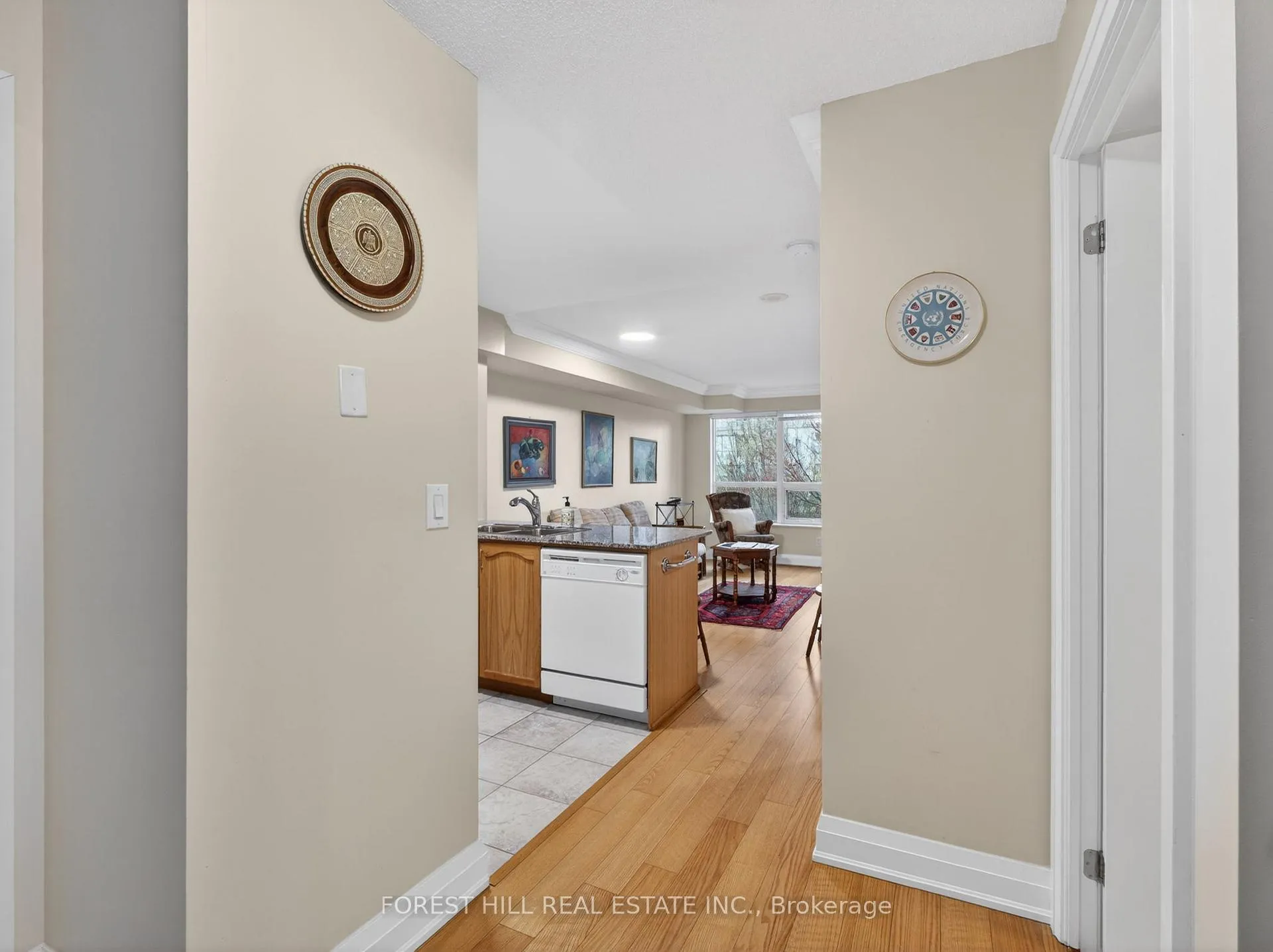 Photo 7 of Unit 210, 30 North Park Road, Vaughan, Beverley Glen — HOMEH