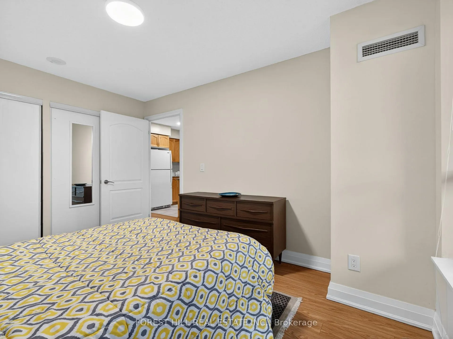 Photo 22 of Unit 210, 30 North Park Road, Vaughan, Beverley Glen — HOMEH