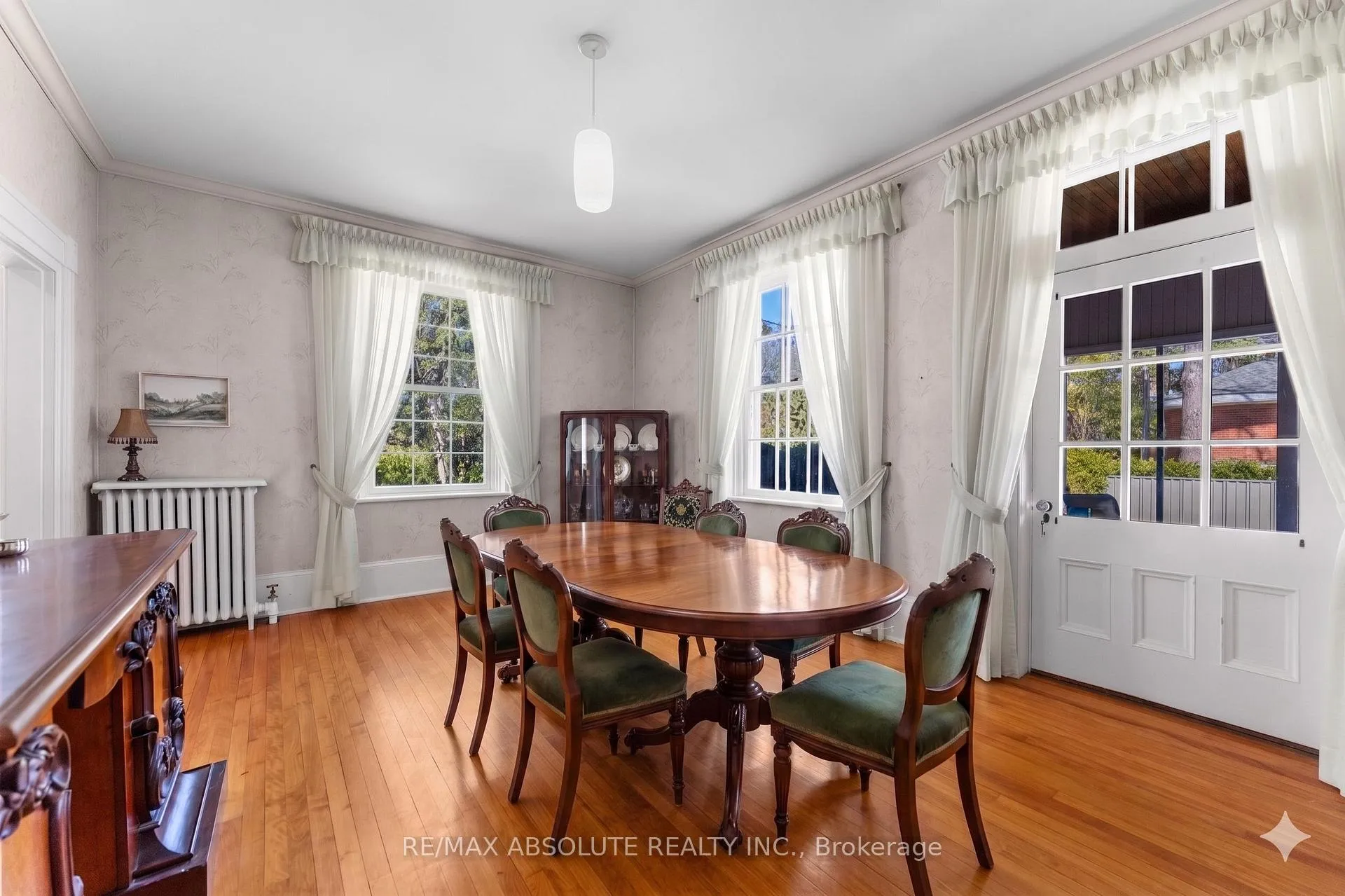 Photo 10 of 277 John Street N, Arnprior — HOMEH