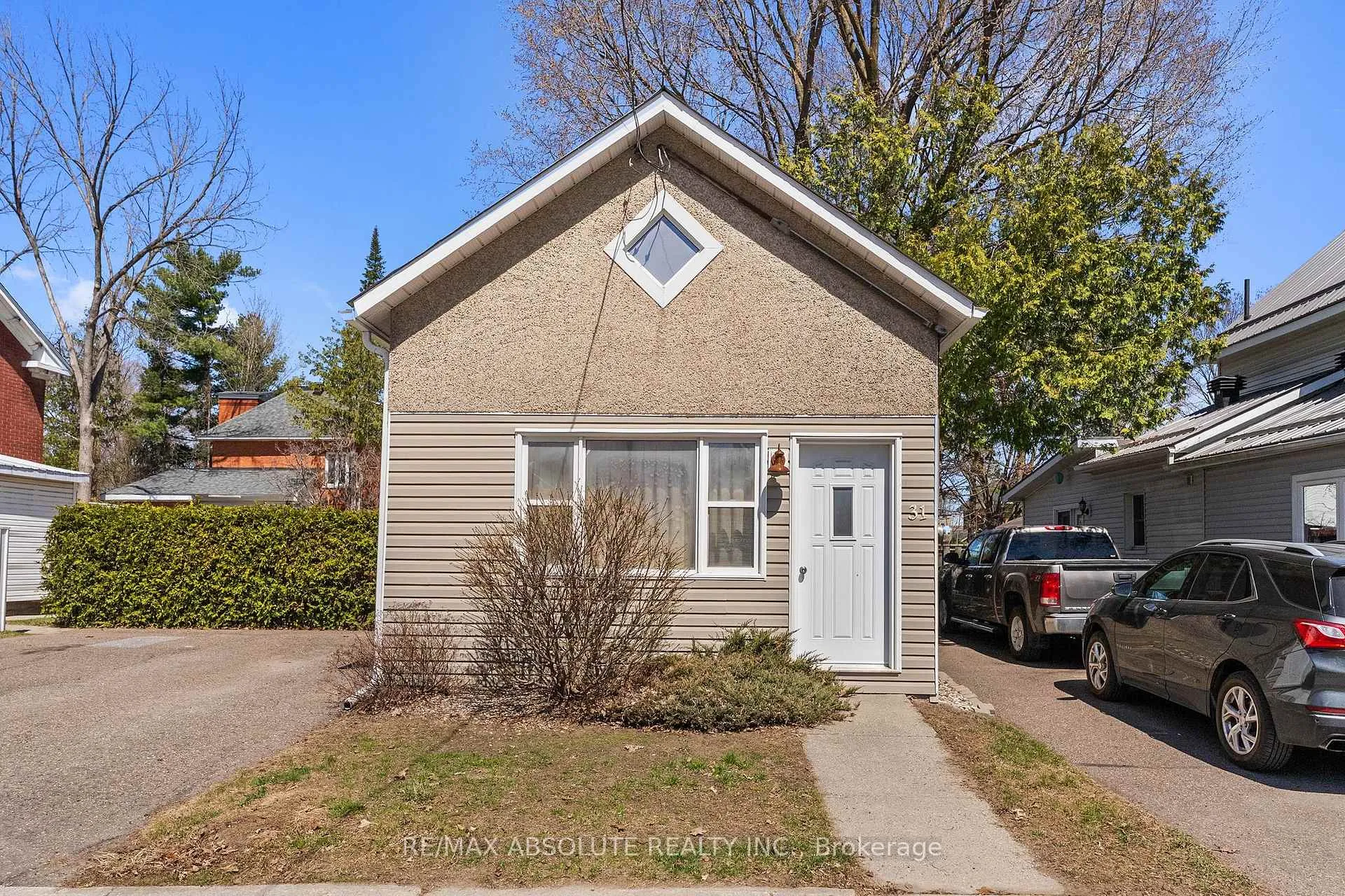 Photo 31 of 277 John Street N, Arnprior — HOMEH