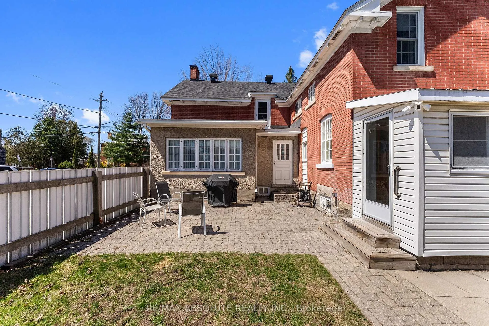 Photo 36 of 277 John Street N, Arnprior — HOMEH
