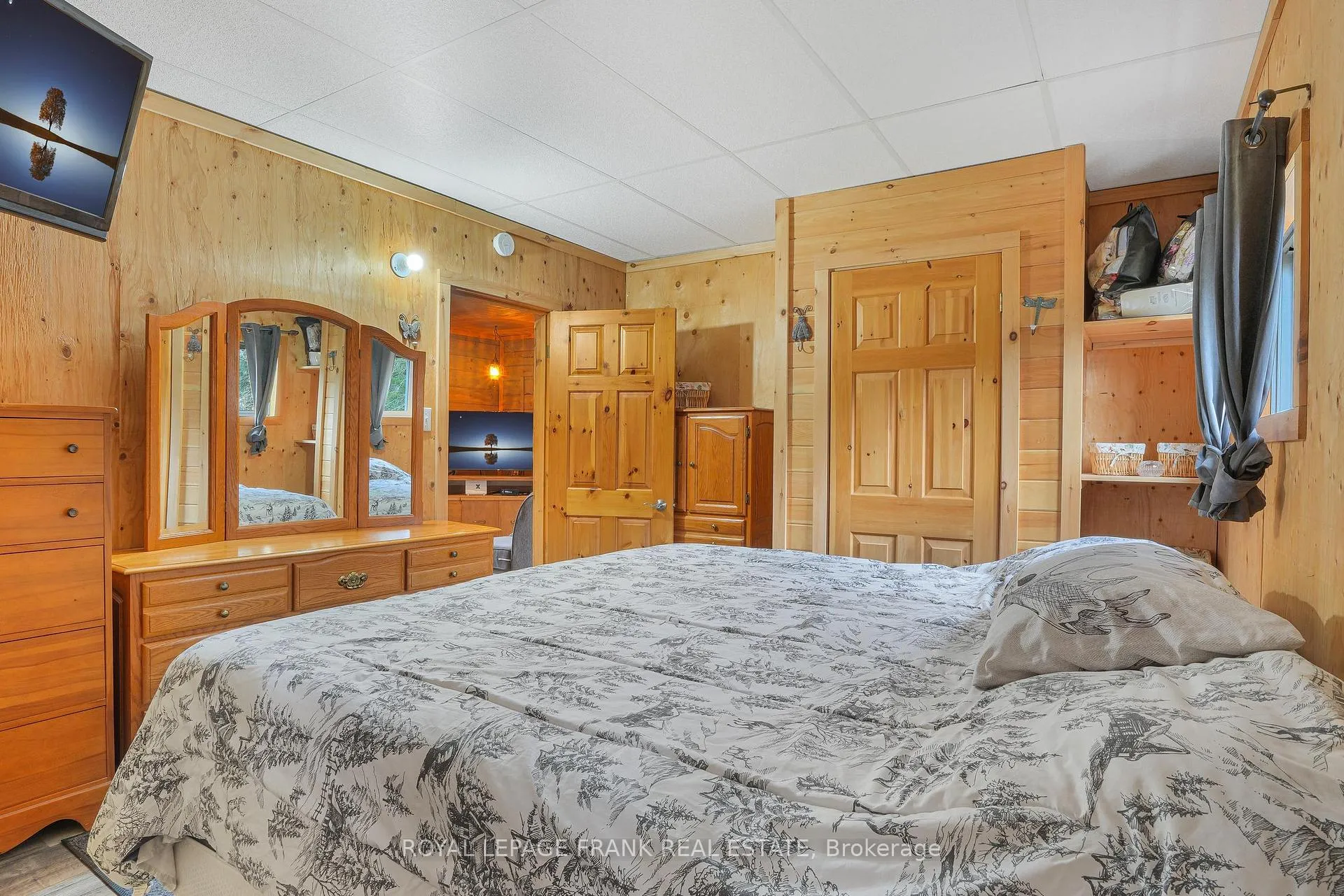 Photo 19 of 989 Mckenzie Lake Road, South Algonquin — HOMEH