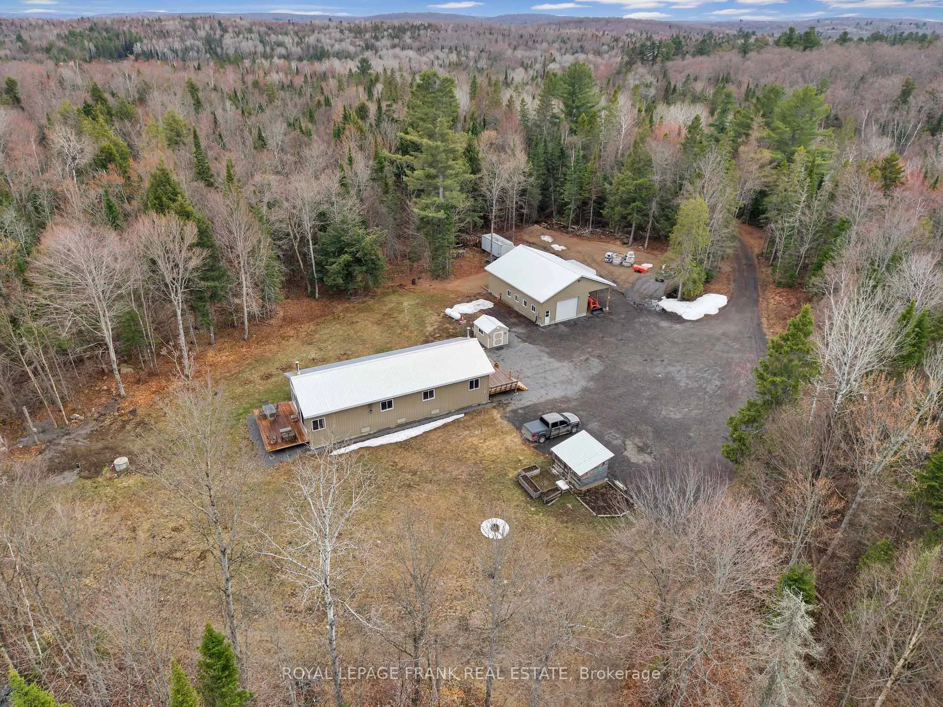 Photo 44 of 989 Mckenzie Lake Road, South Algonquin — HOMEH
