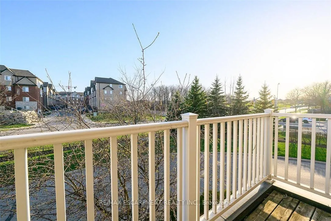 Photo 10 of Unit 35, 7 Sirente Drive, Hamilton, Crerar — HOMEH