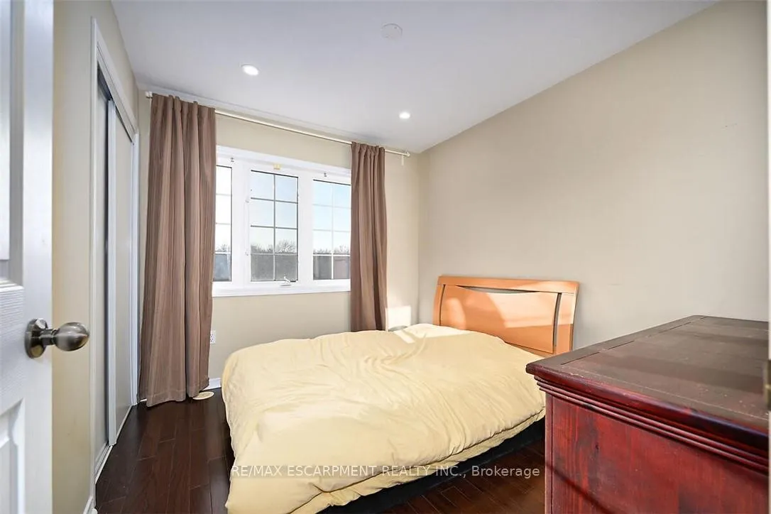 Photo 18 of Unit 35, 7 Sirente Drive, Hamilton, Crerar — HOMEH