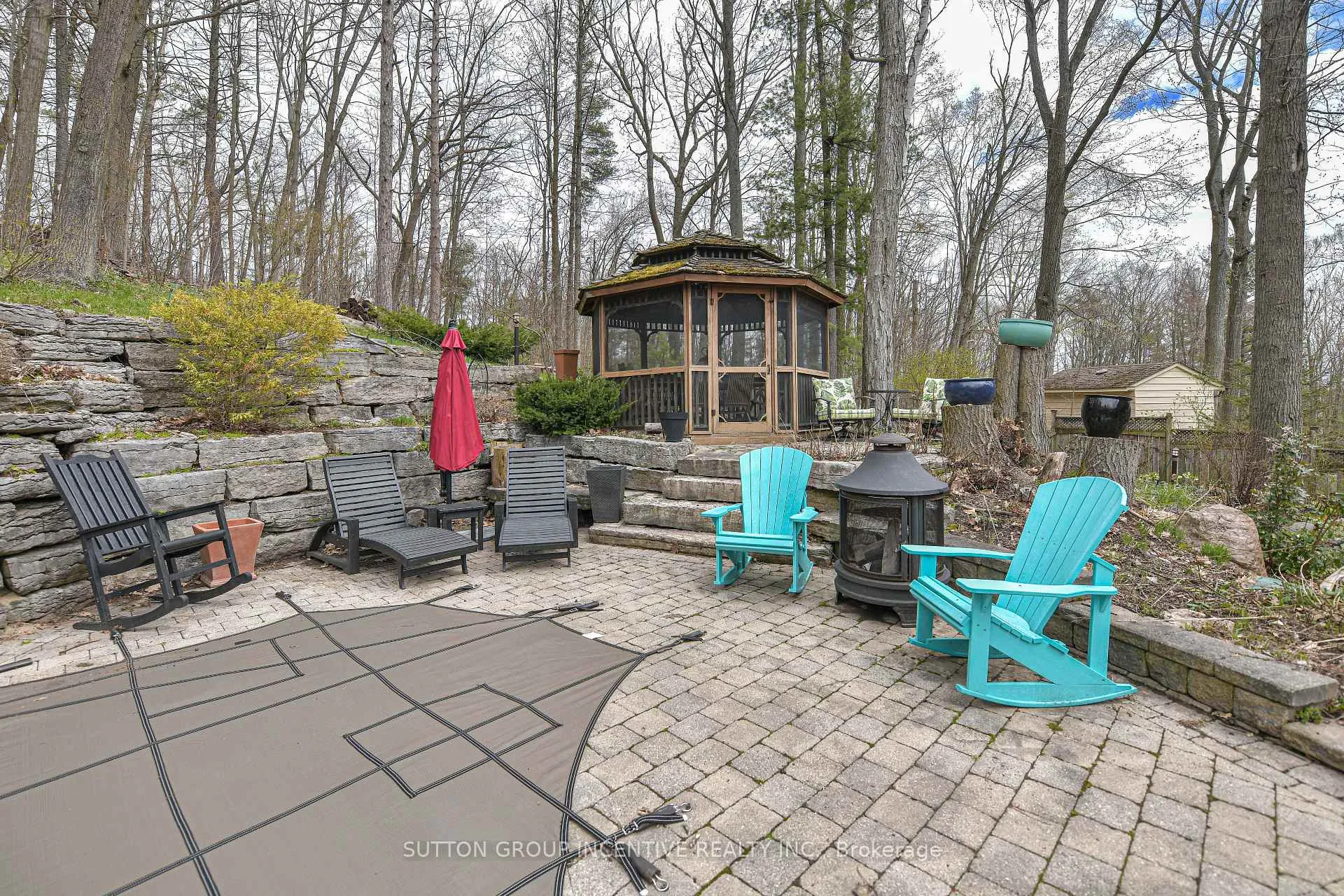Photo 9 of 1363 St. Vincent Street, Springwater, Midhurst — HOMEH
