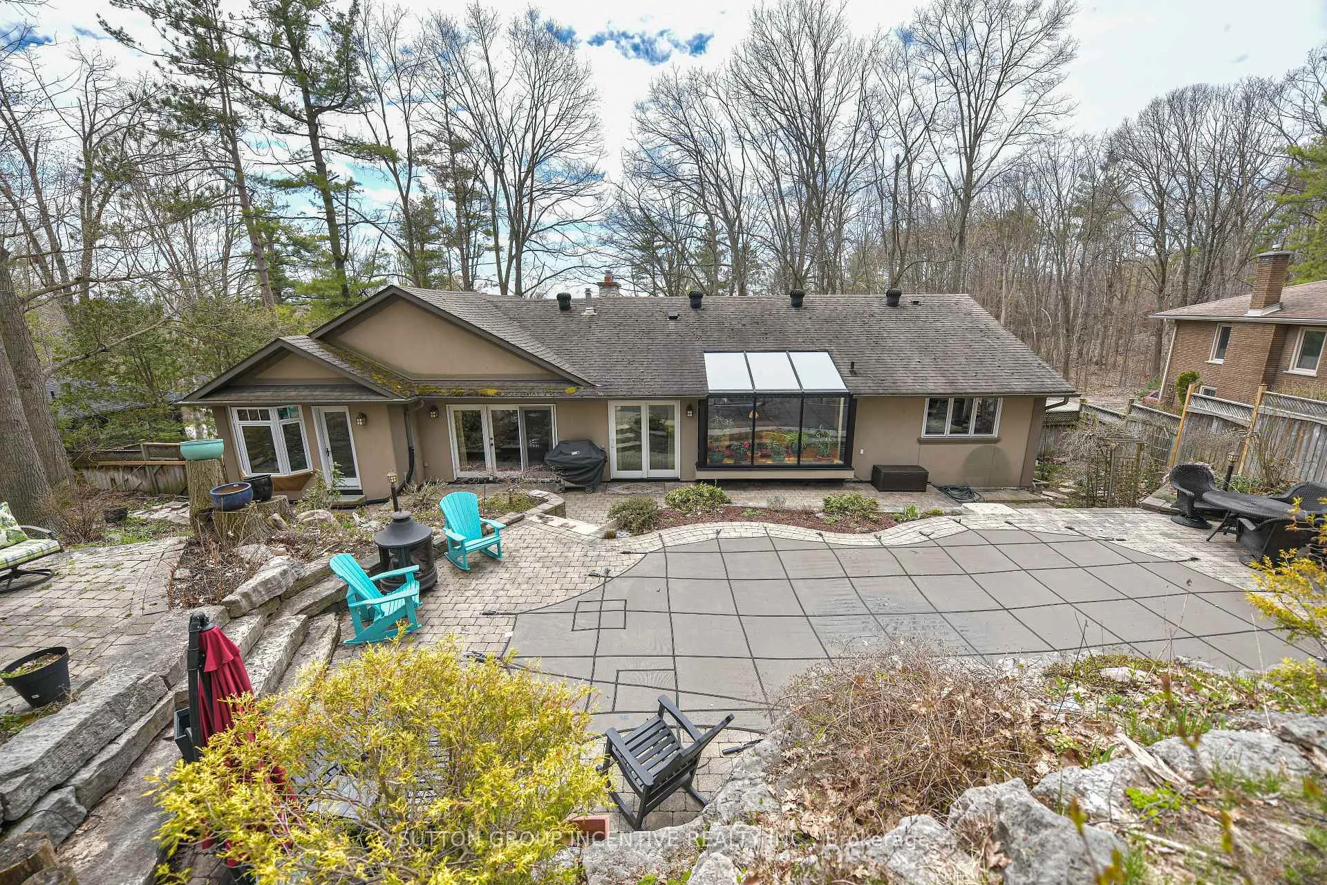 Photo 11 of 1363 St. Vincent Street, Springwater, Midhurst — HOMEH