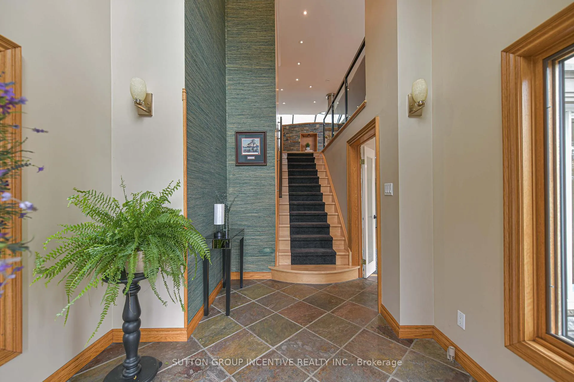 Photo 14 of 1363 St. Vincent Street, Springwater, Midhurst — HOMEH