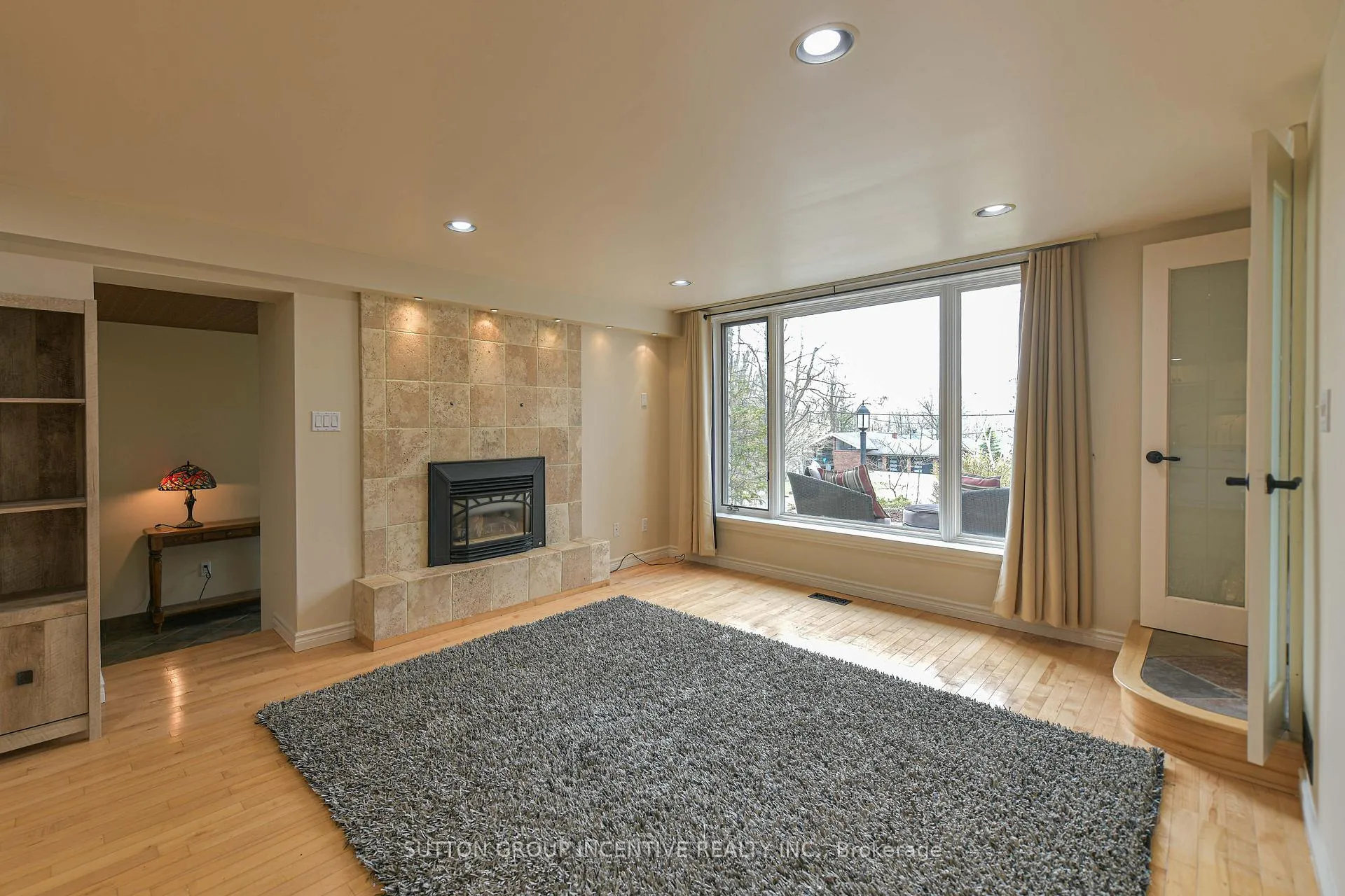Photo 18 of 1363 St. Vincent Street, Springwater, Midhurst — HOMEH