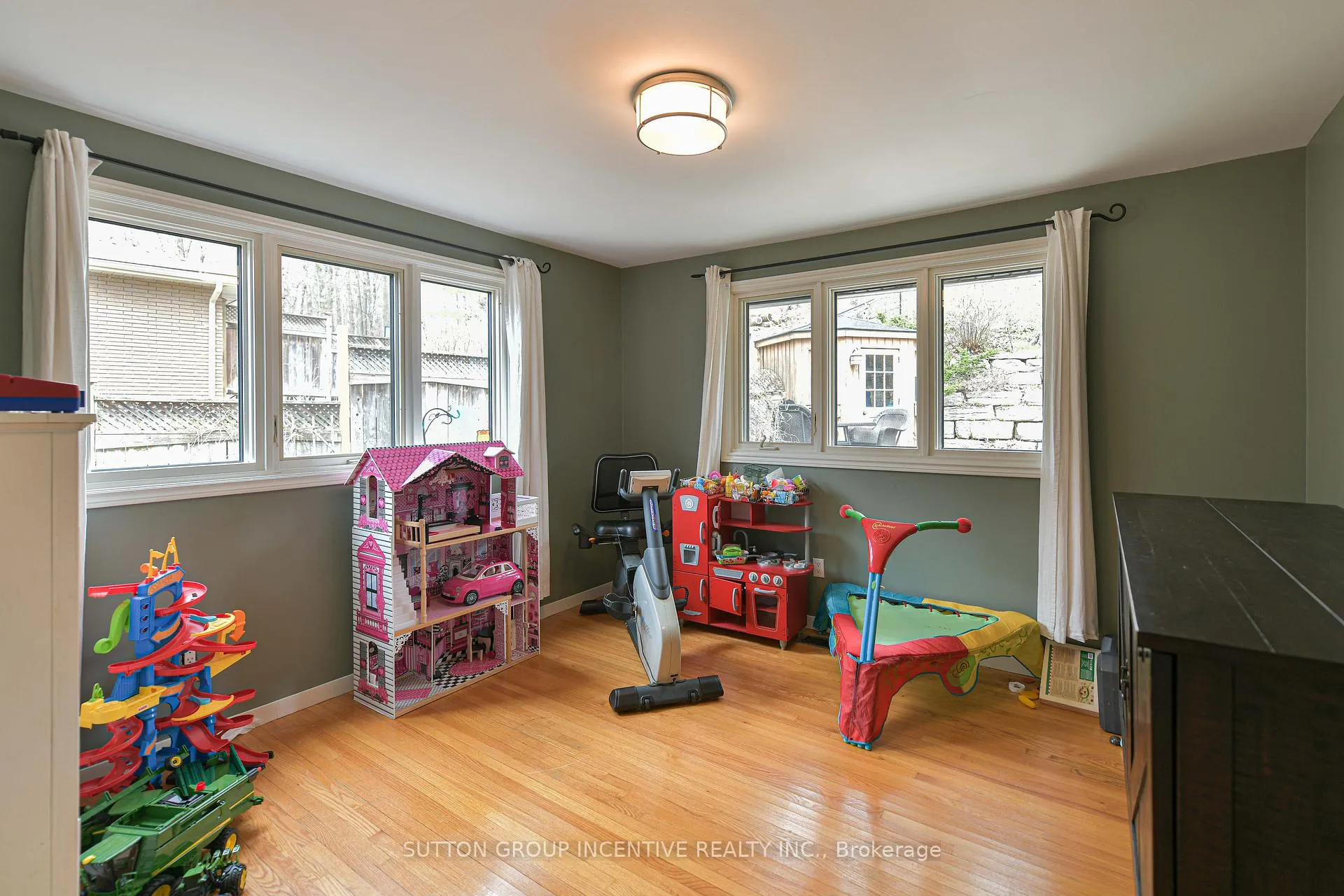 Photo 36 of 1363 St. Vincent Street, Springwater, Midhurst — HOMEH