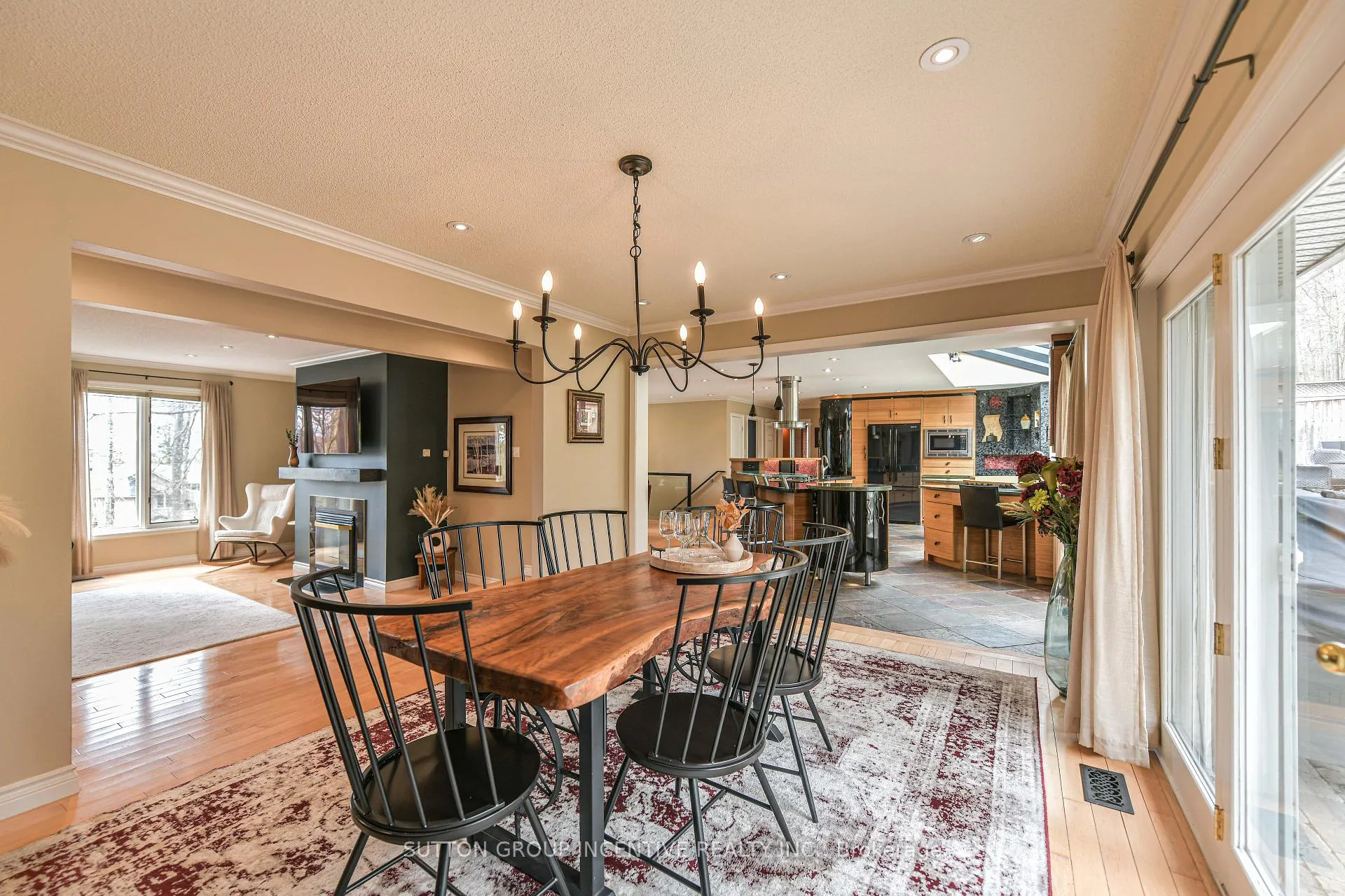 Photo 38 of 1363 St. Vincent Street, Springwater, Midhurst — HOMEH