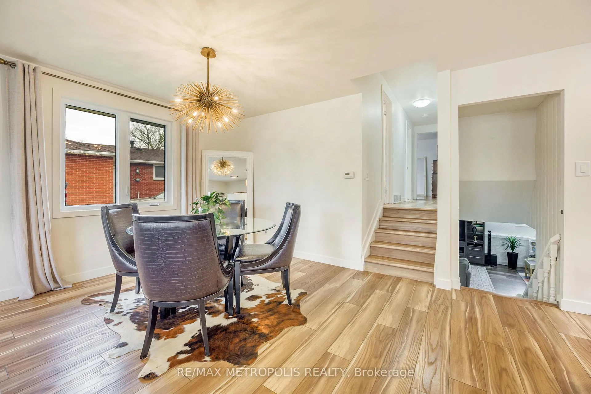 Photo 13 of 485 Bentinck Drive, St. Clair — HOMEH