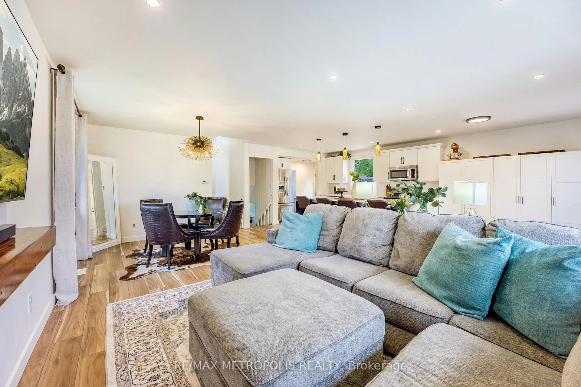 Photo 15 of 485 Bentinck Drive, St. Clair — HOMEH