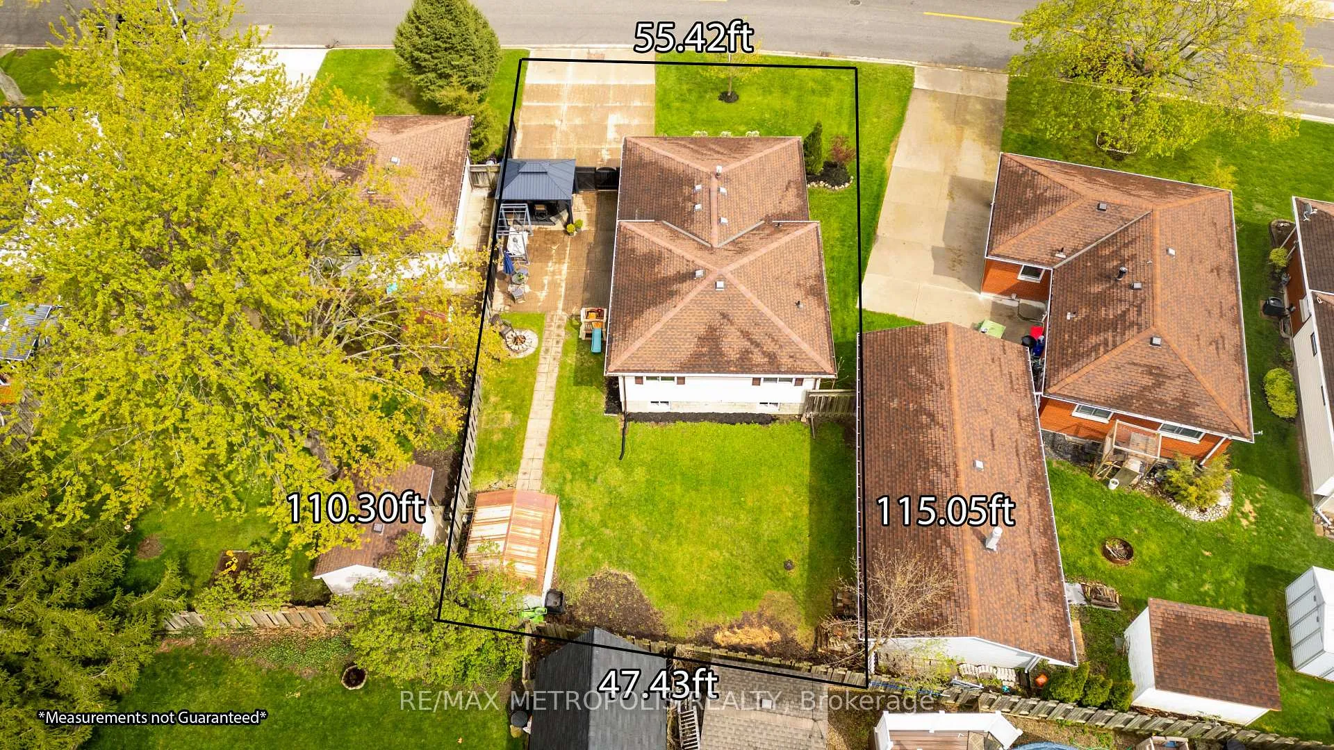 Photo 39 of 485 Bentinck Drive, St. Clair — HOMEH