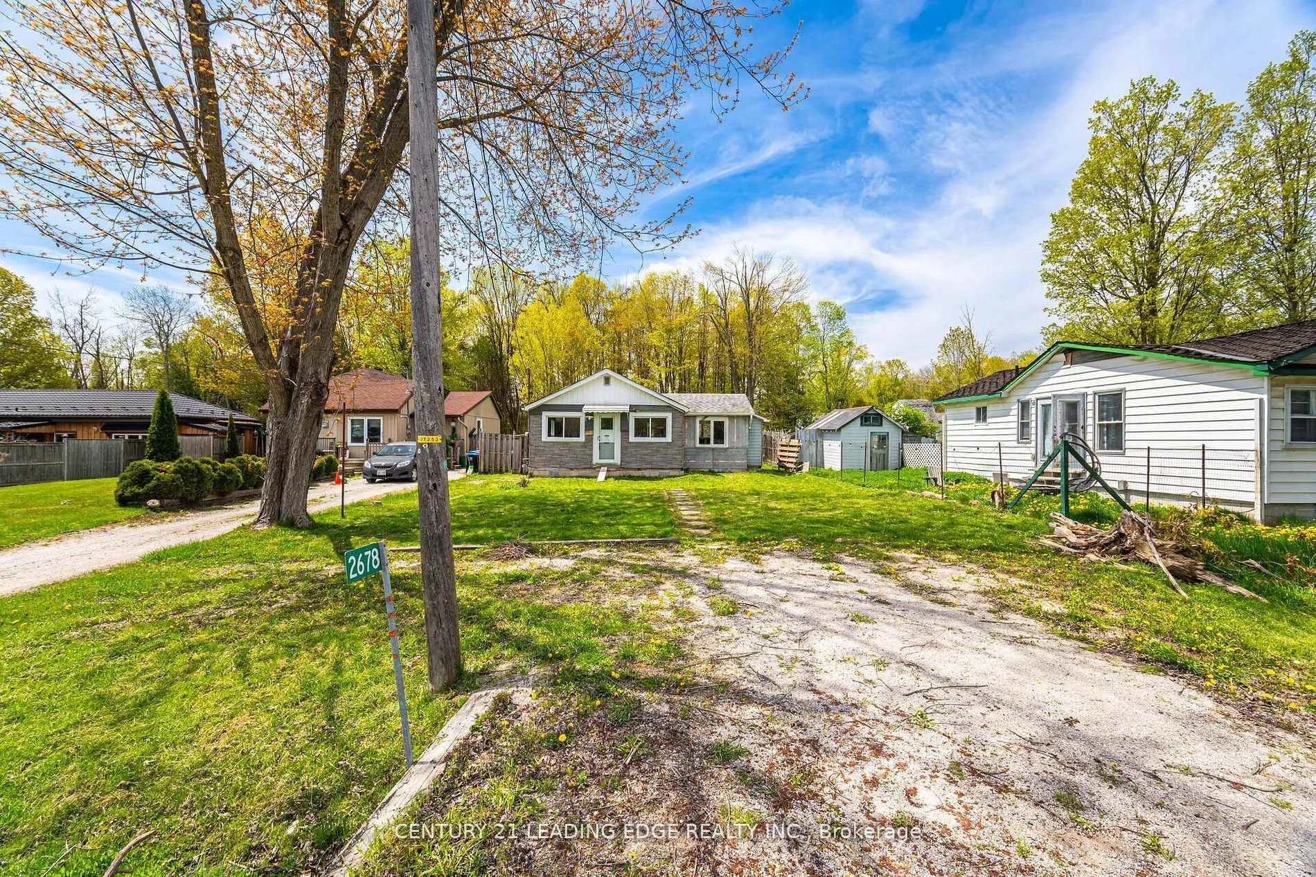 Photo 2 of 2678 25th Side Road, Innisfil, Rural Innisfil — HOMEH