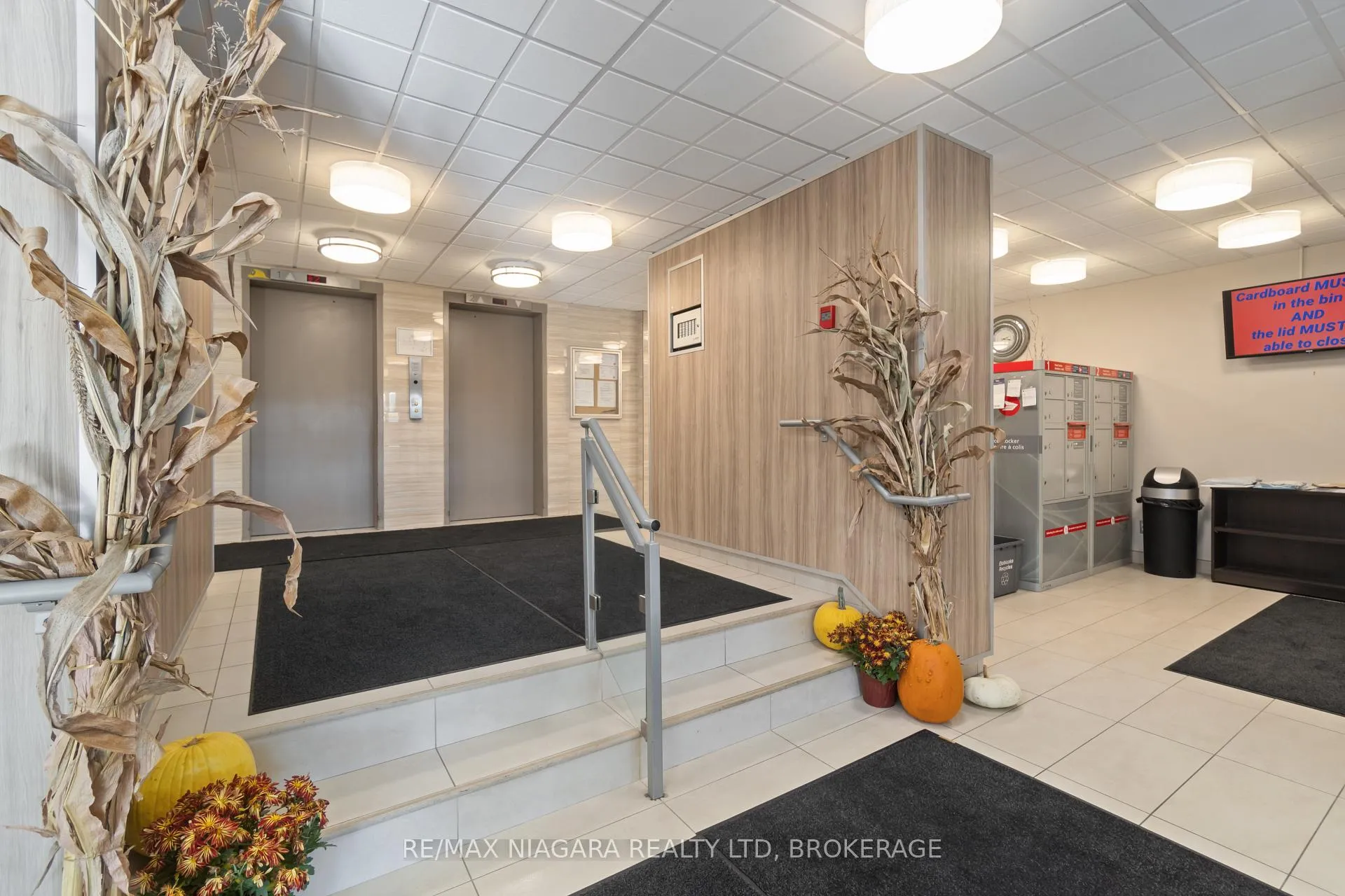 Photo 7 of Unit 409, 215 Glenridge Avenue, St. Catharines, Glendale/Glenridge — HOMEH