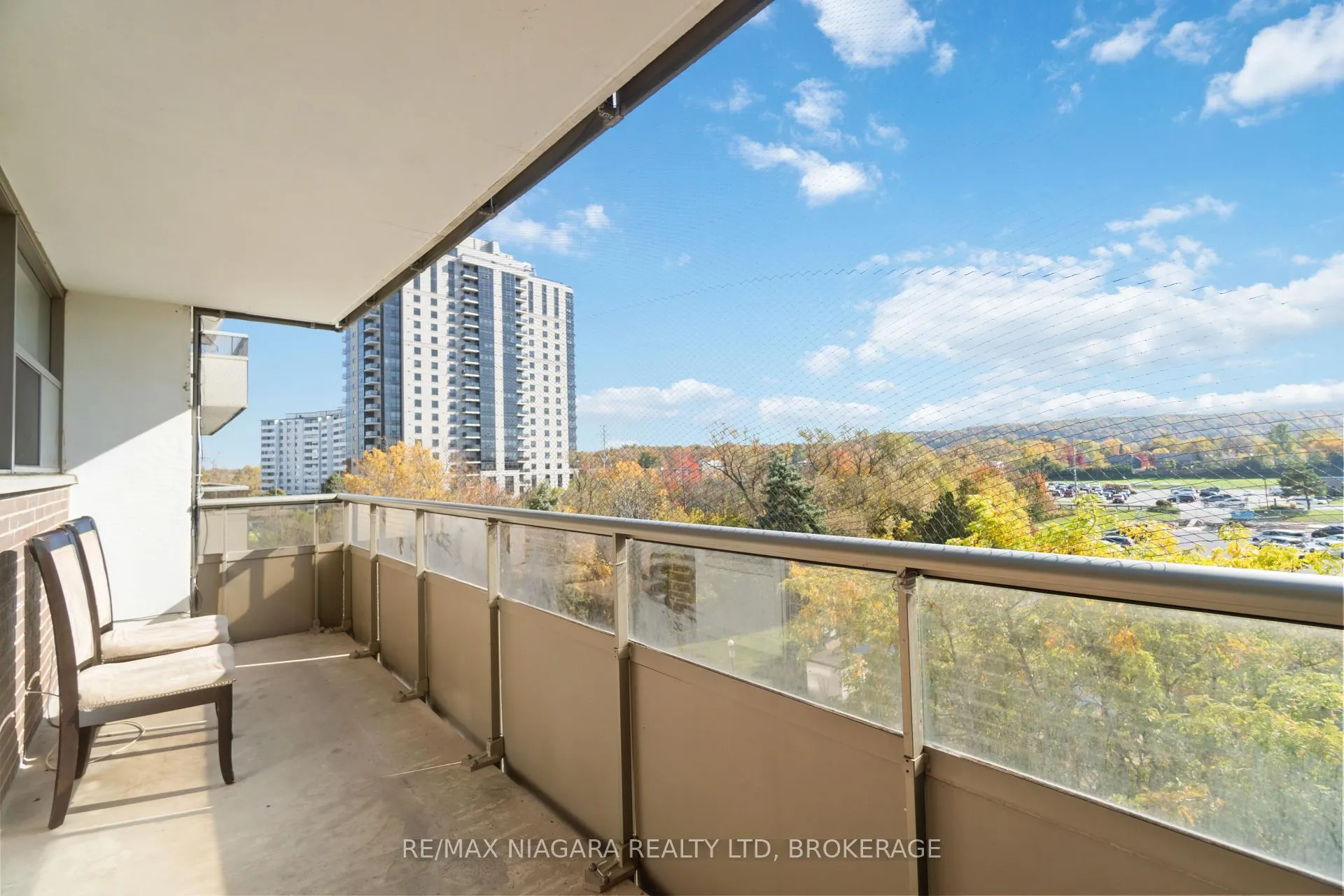 Photo 13 of Unit 409, 215 Glenridge Avenue, St. Catharines, Glendale/Glenridge — HOMEH
