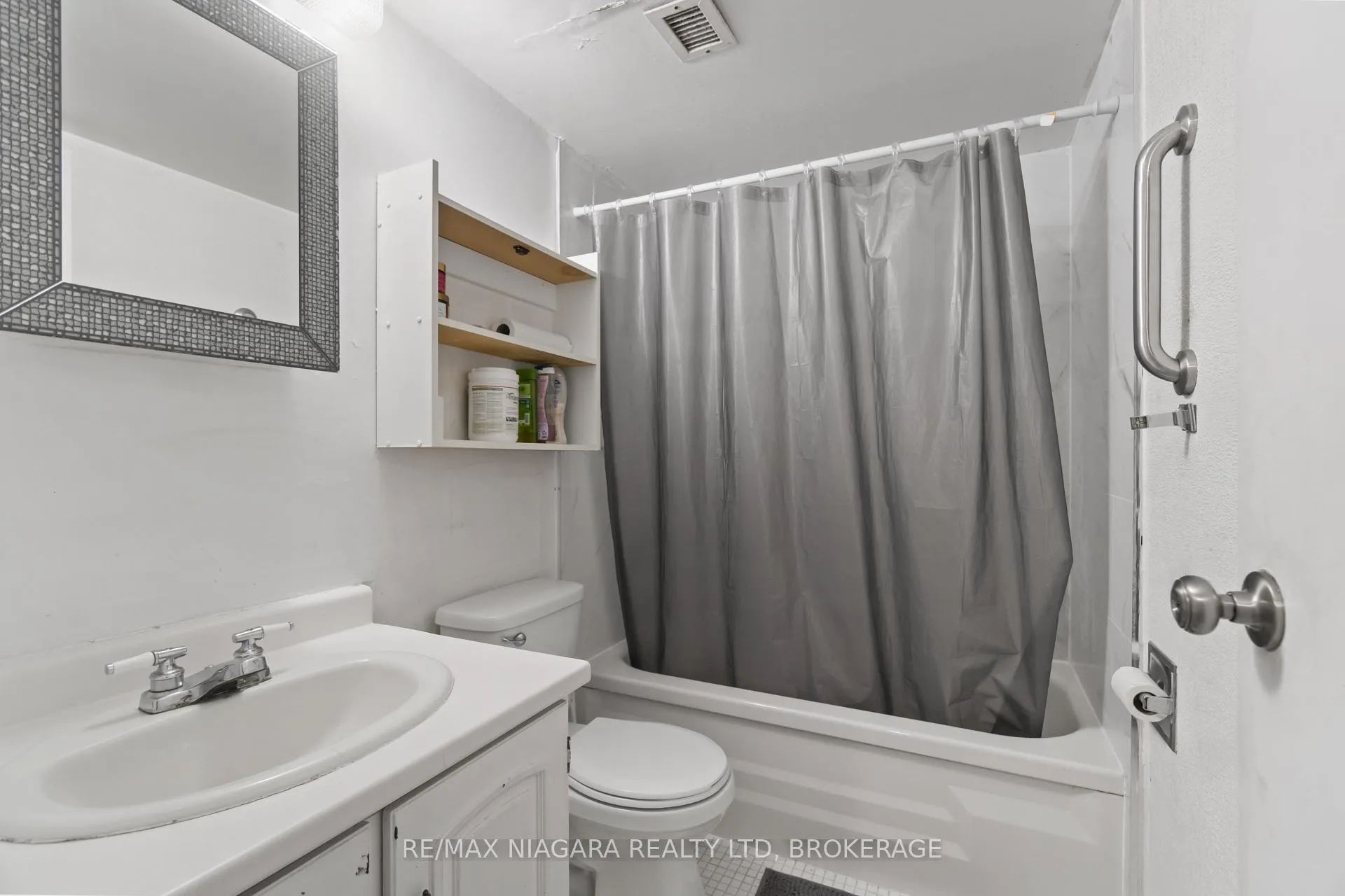 Photo 23 of Unit 409, 215 Glenridge Avenue, St. Catharines, Glendale/Glenridge — HOMEH