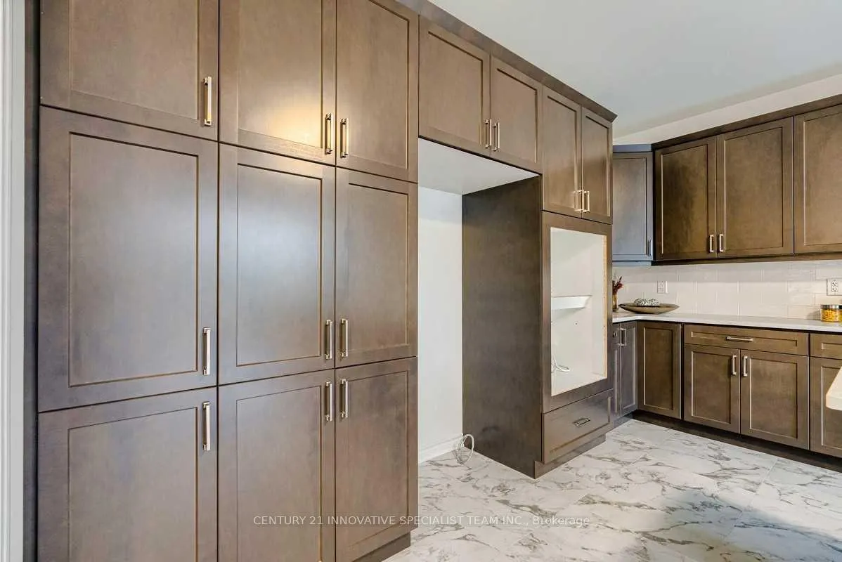 Photo 19 of 1213 Rose Way, Milton, Cobban — HOMEH