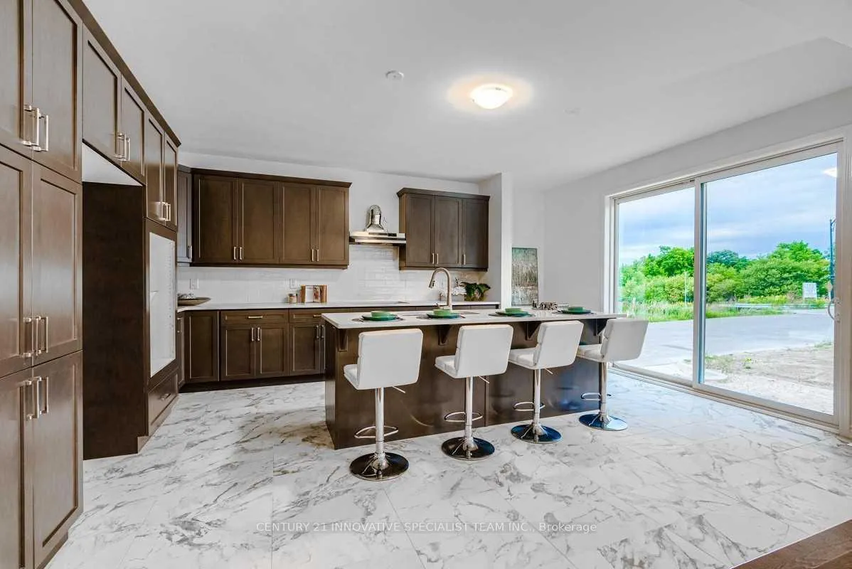 Photo 25 of 1213 Rose Way, Milton, Cobban — HOMEH