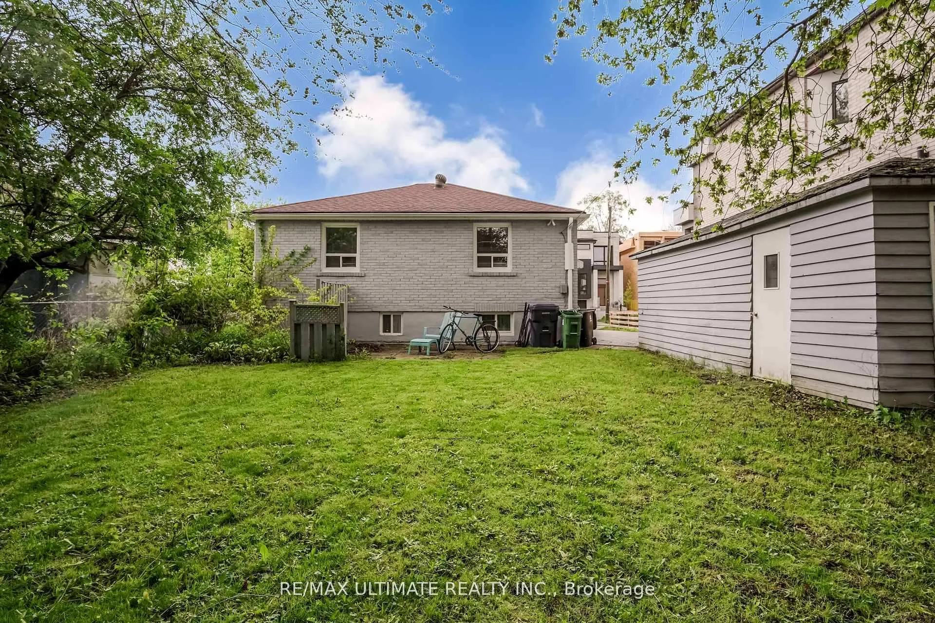 Photo 15 of Unit LOWER, 70 Bexhill Avenue, Scarborough, Clairlea-Birchmount — HOMEH