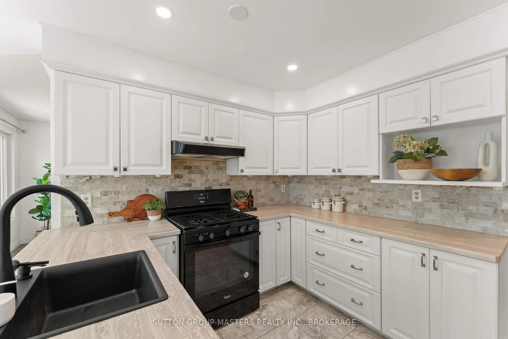 Photo 11 of 597 Forest Hill Drive W, Kingston, South of Taylor-Kidd Blvd — HOMEH