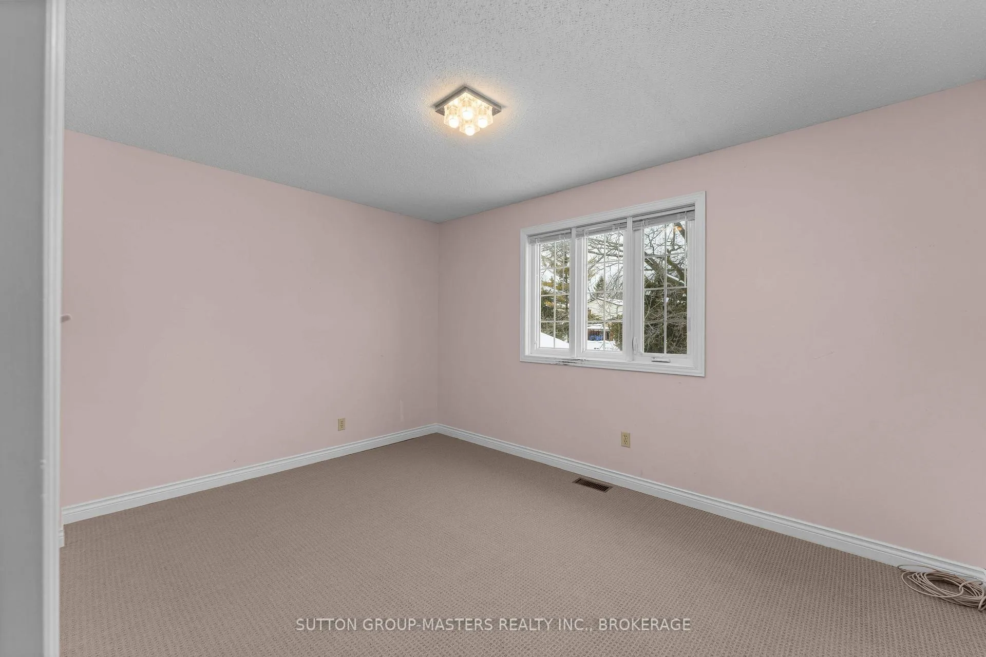 Photo 21 of 597 Forest Hill Drive W, Kingston, South of Taylor-Kidd Blvd — HOMEH