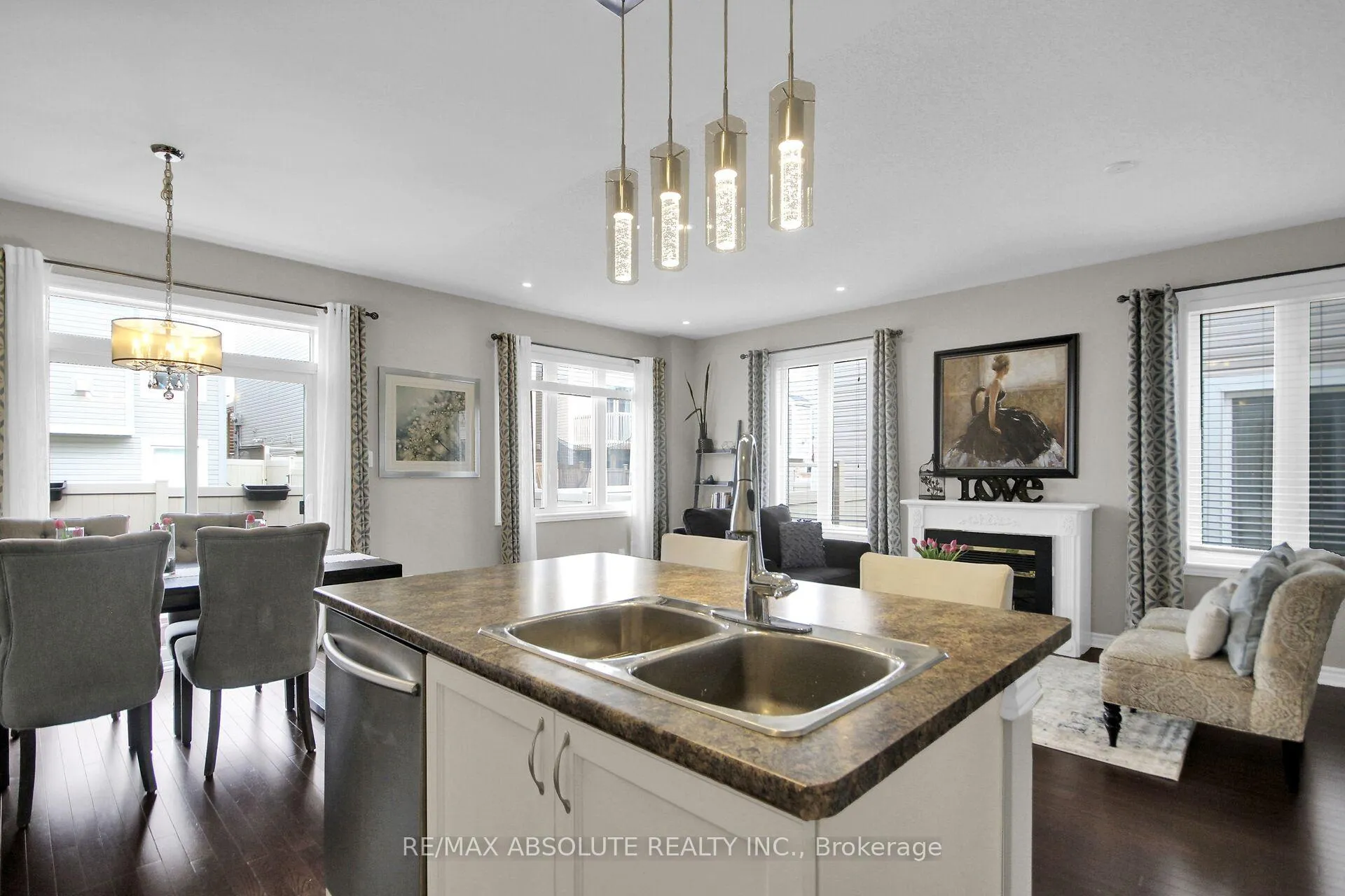 Photo 10 of 536 Acceptance Place, Ottawa, Kanata - Emerald Meadows/Trailwest — HOMEH