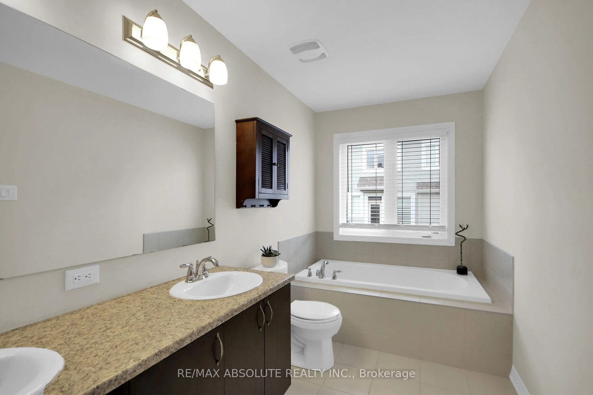 Photo 35 of 536 Acceptance Place, Ottawa, Kanata - Emerald Meadows/Trailwest — HOMEH
