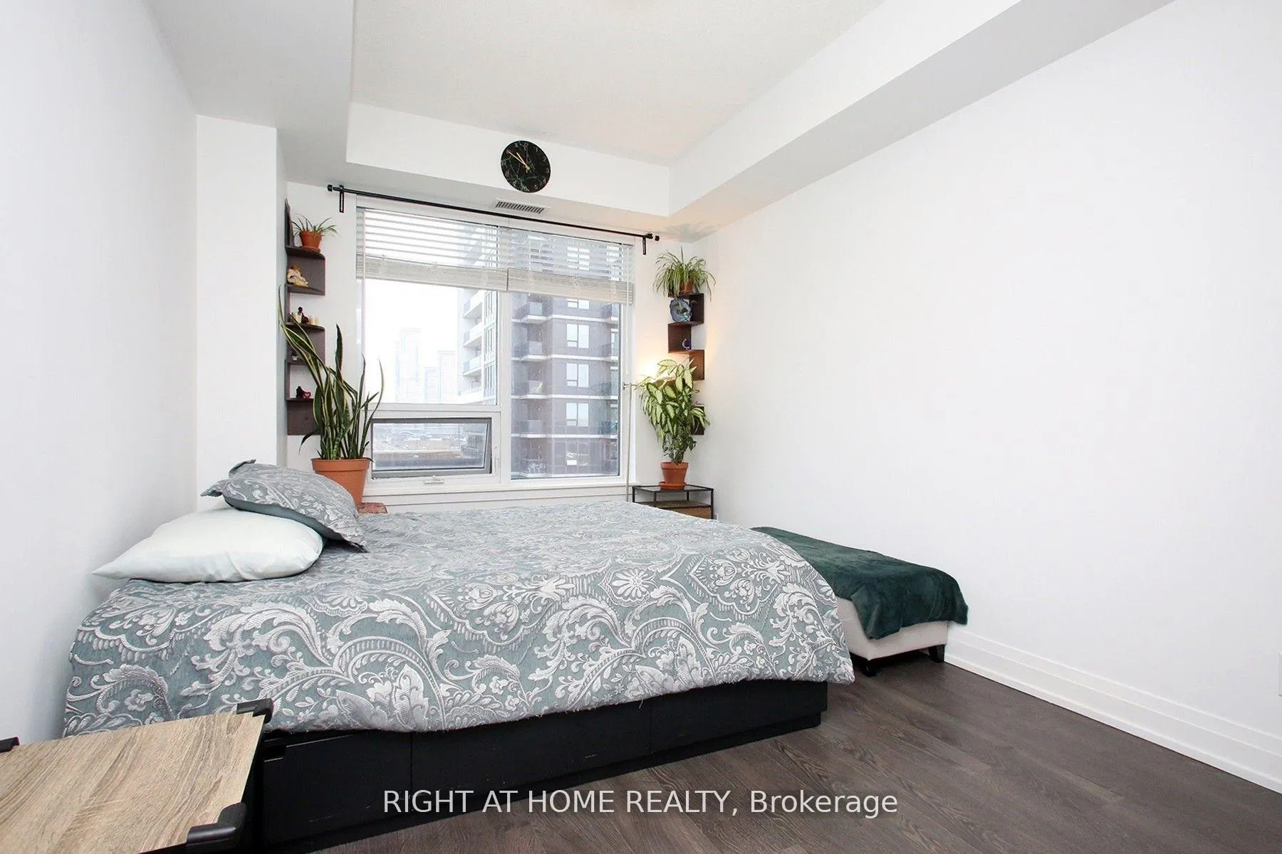 Photo 8 of Unit 901, 3700 Highway 7 Road, Vaughan, Vaughan Corporate Centre — HOMEH