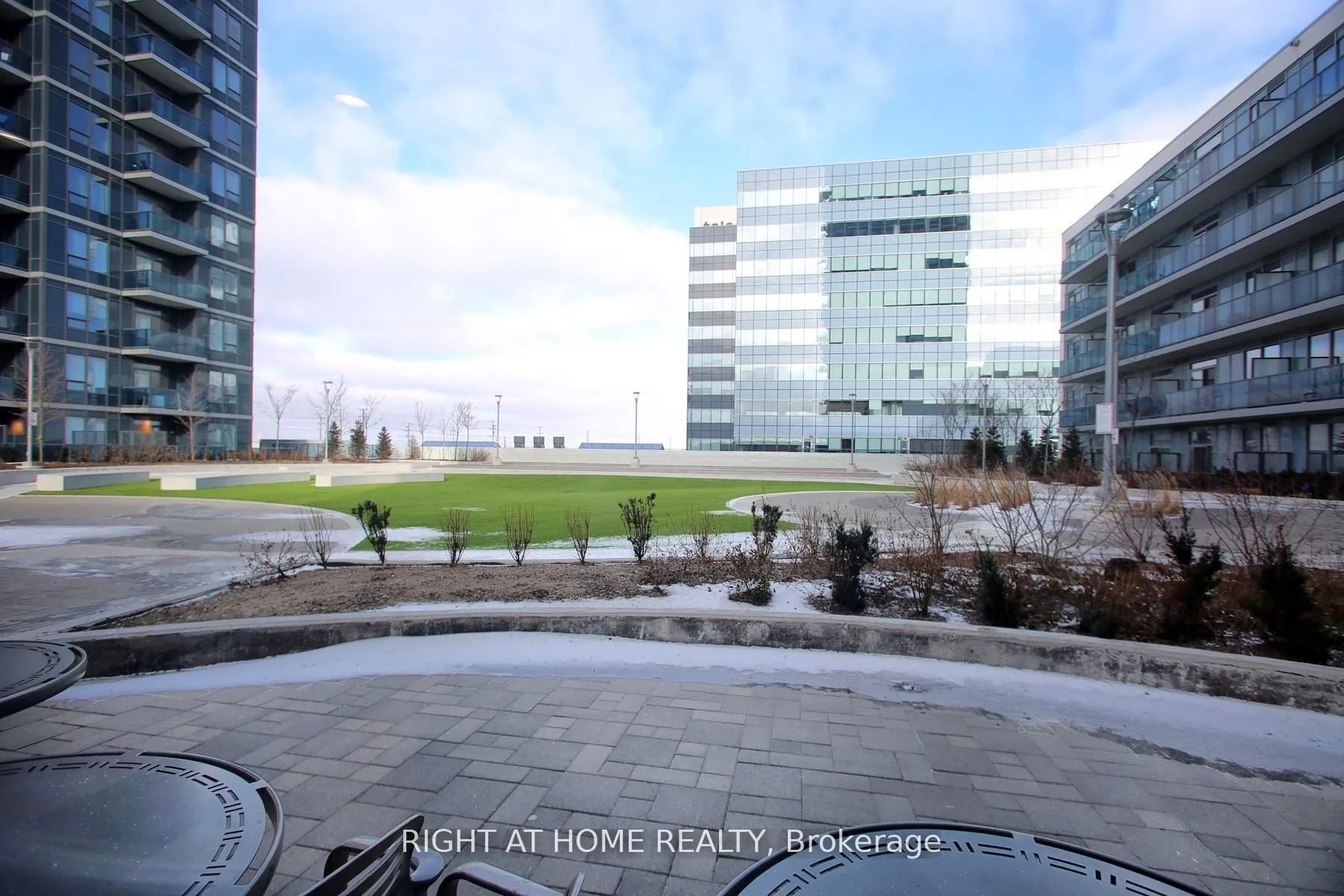 Photo 16 of Unit 901, 3700 Highway 7 Road, Vaughan, Vaughan Corporate Centre — HOMEH