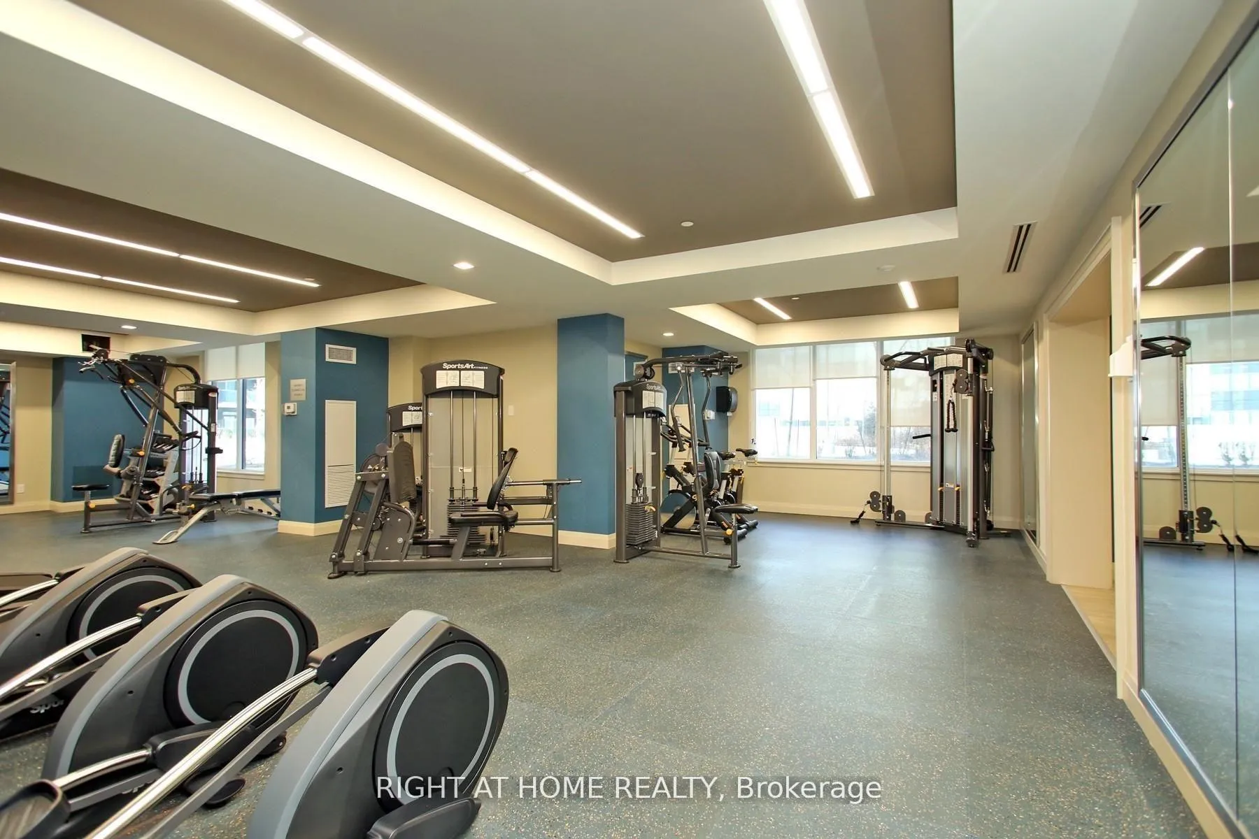 Photo 17 of Unit 901, 3700 Highway 7 Road, Vaughan, Vaughan Corporate Centre — HOMEH
