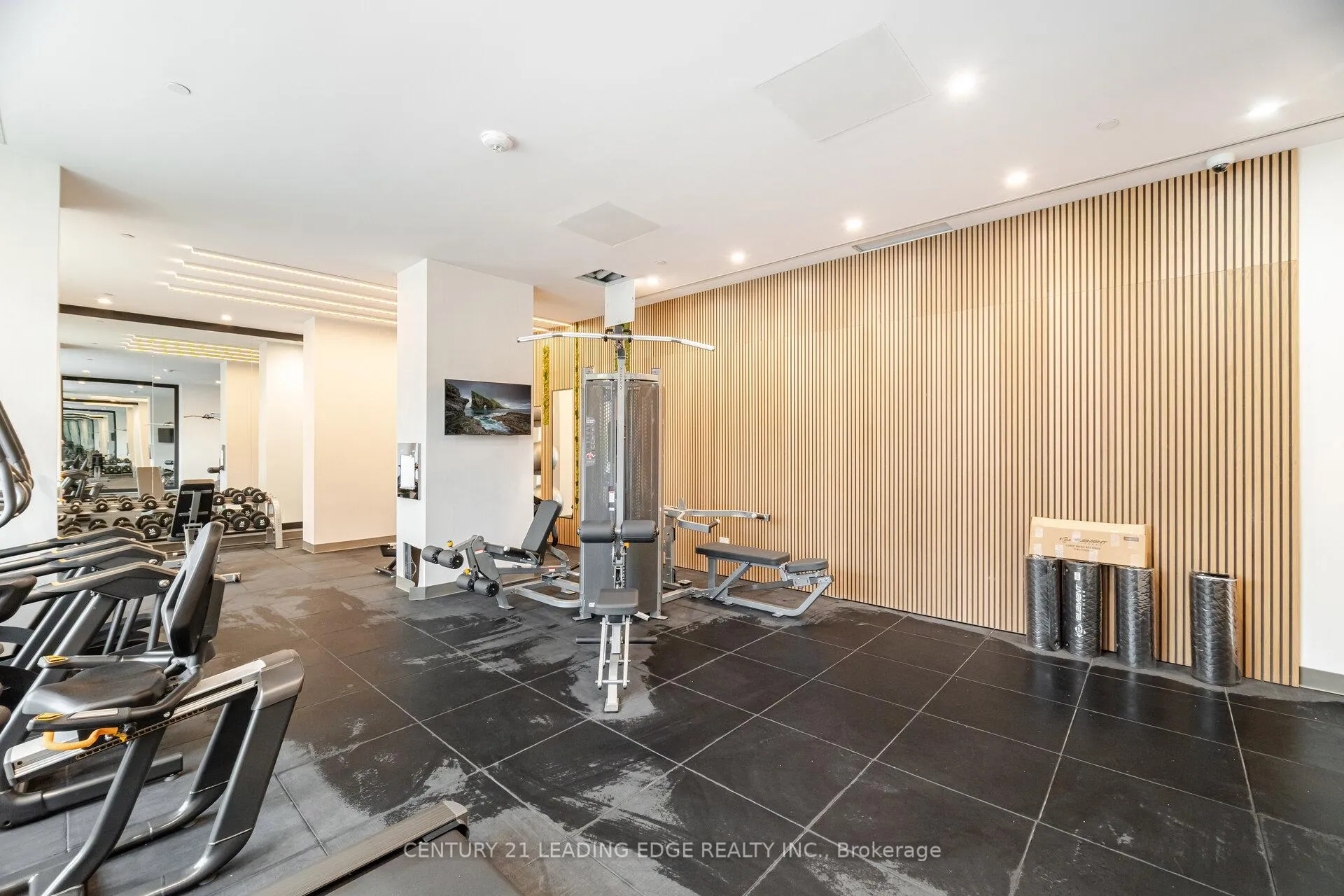 Photo 36 of Unit 305, 500 Plains Road E, Burlington, LaSalle — HOMEH