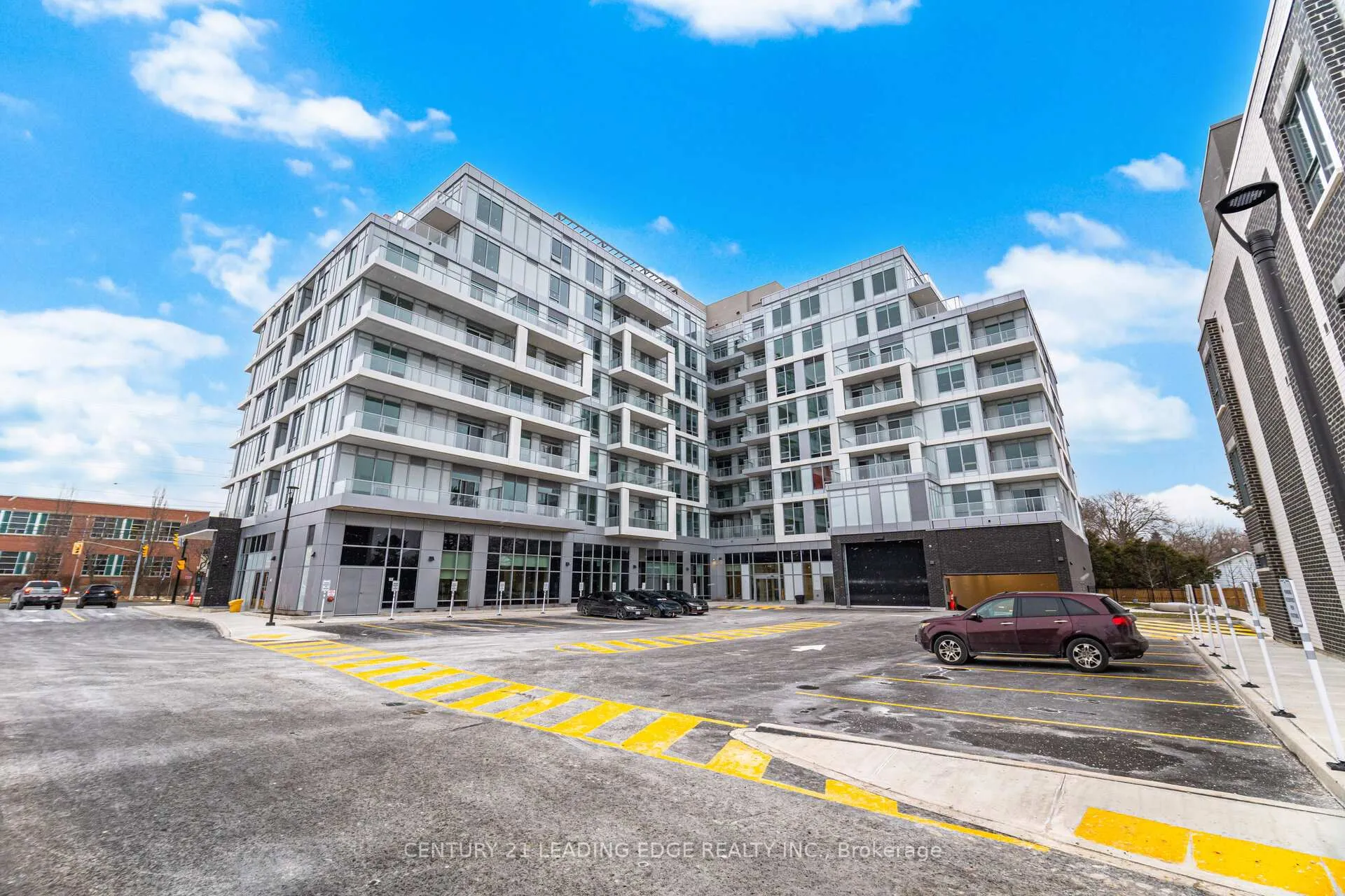 Photo 49 of Unit 305, 500 Plains Road E, Burlington, LaSalle — HOMEH