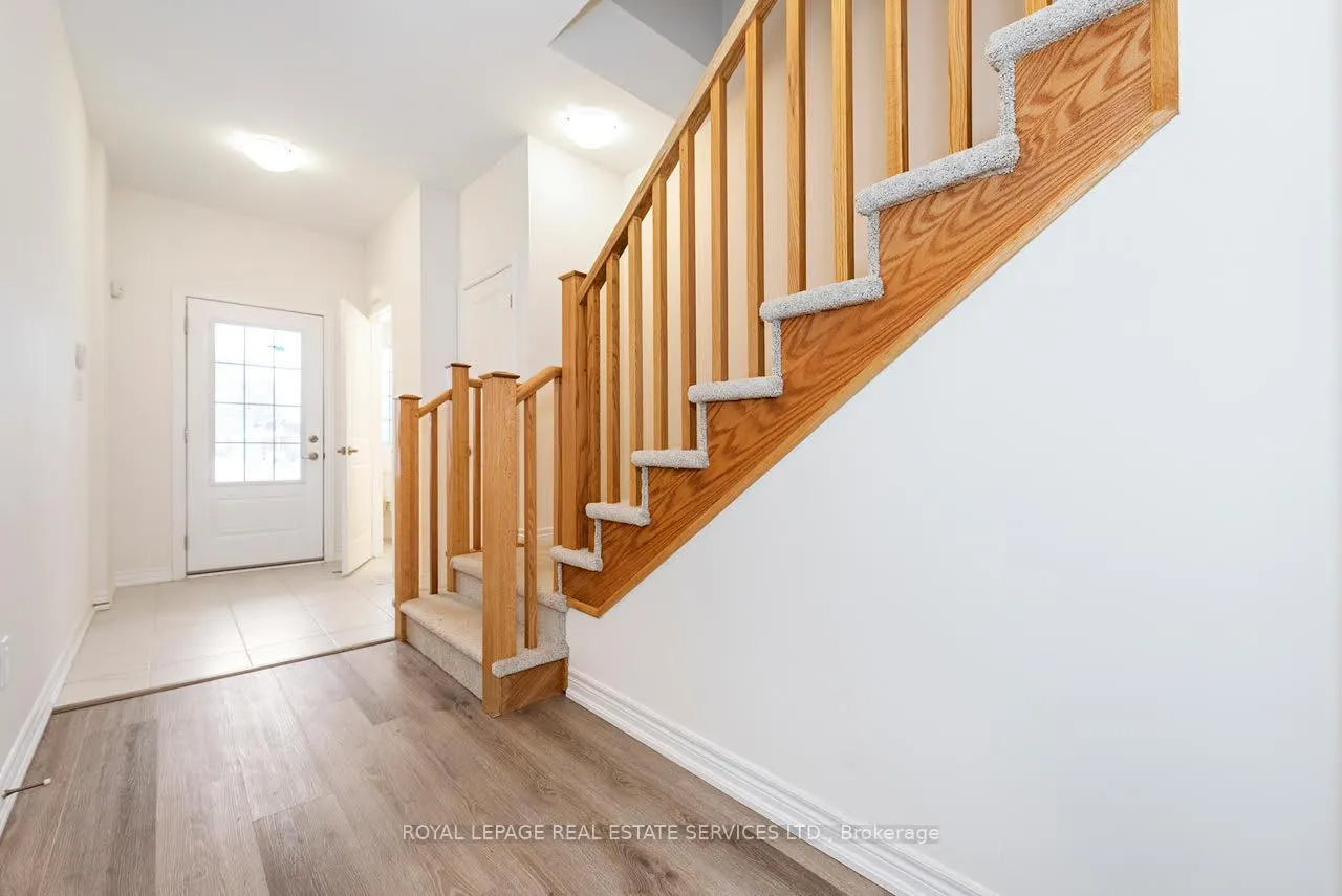 Photo 6 of 18 Jellicoe Court, Hamilton, Hill Park — HOMEH