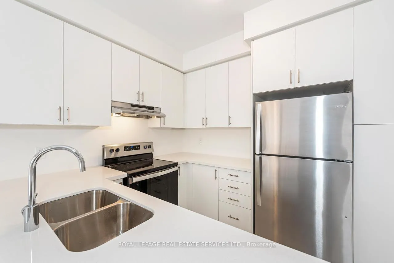 Photo 12 of 18 Jellicoe Court, Hamilton, Hill Park — HOMEH