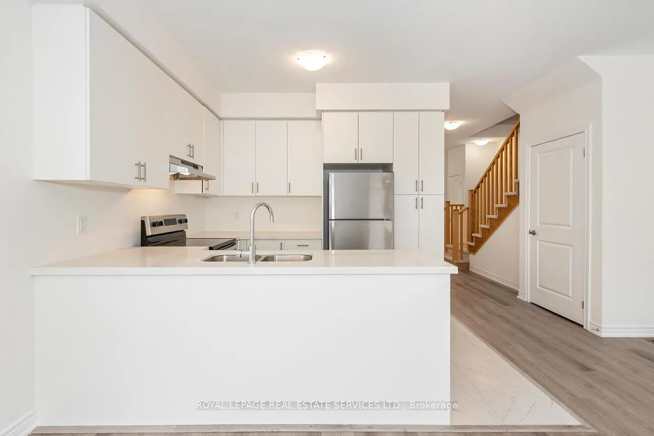 Photo 13 of 18 Jellicoe Court, Hamilton, Hill Park — HOMEH